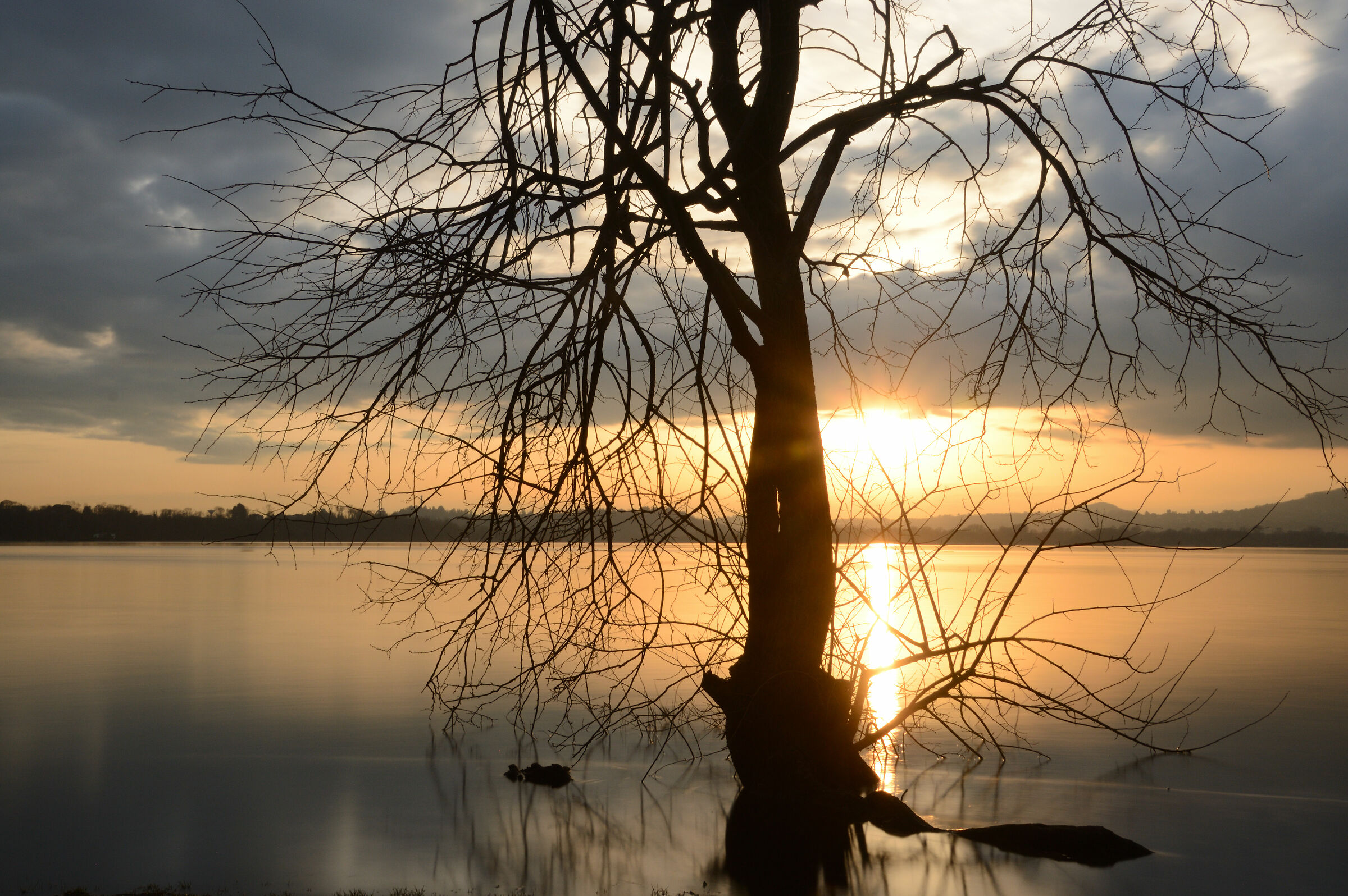 Tramonto al lago