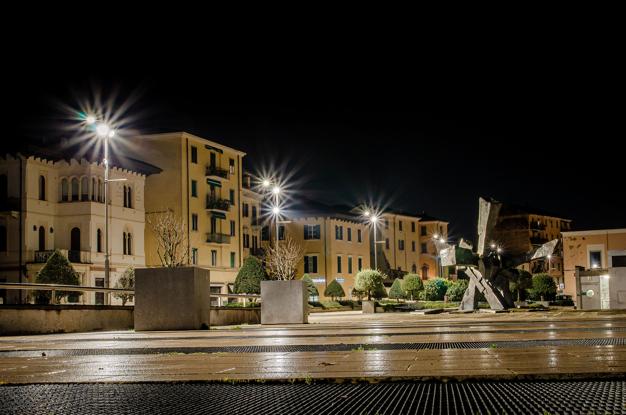 Piazza Isolo, Verona