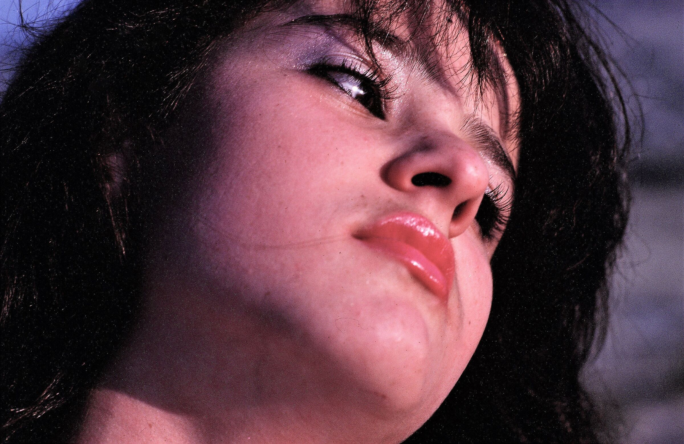 Fanciulla In Fiore, molto partecipante.