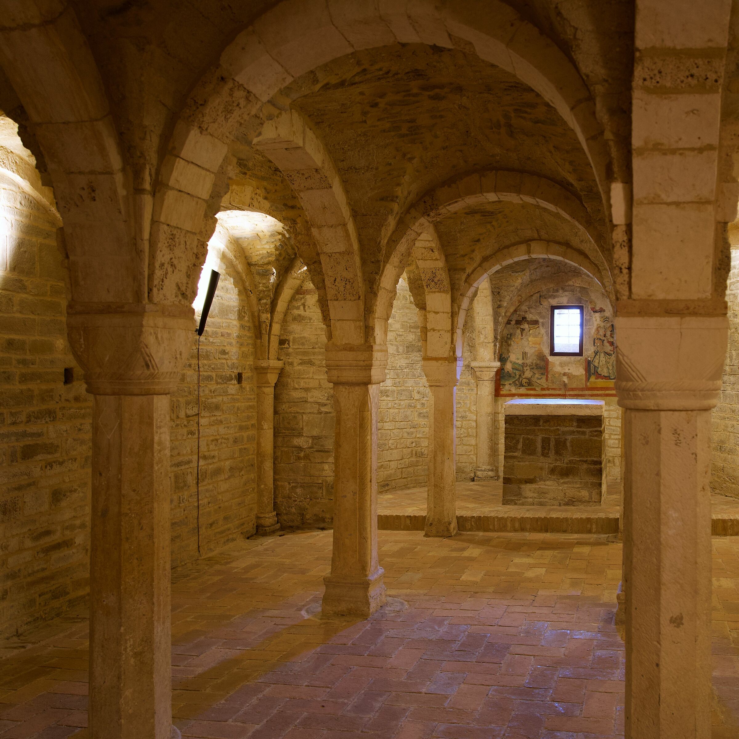 Abbazia S.Urbano "Cripta"