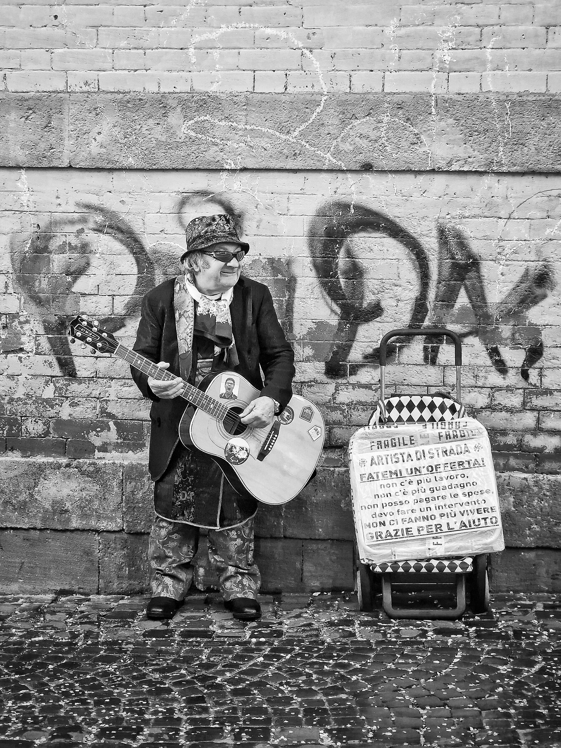 Andrea da Sessa, artista di strada