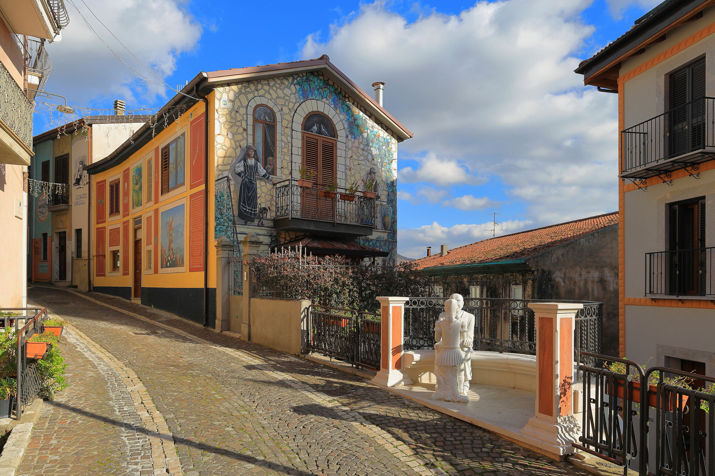 Houses as paintings