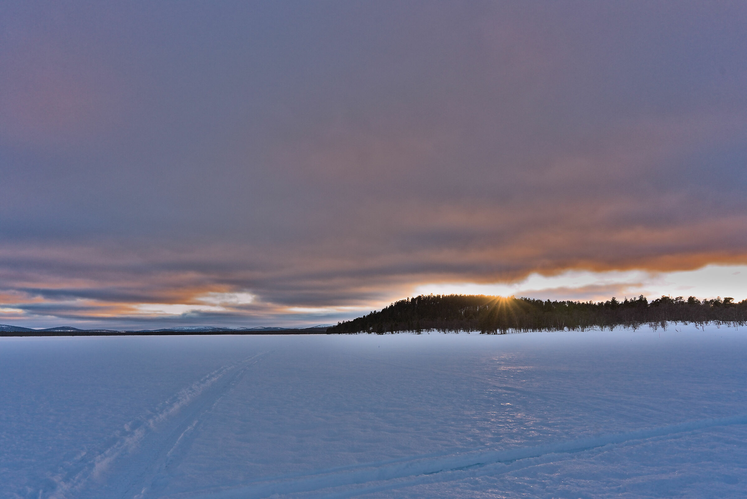 Sunset on the frozen lake 2