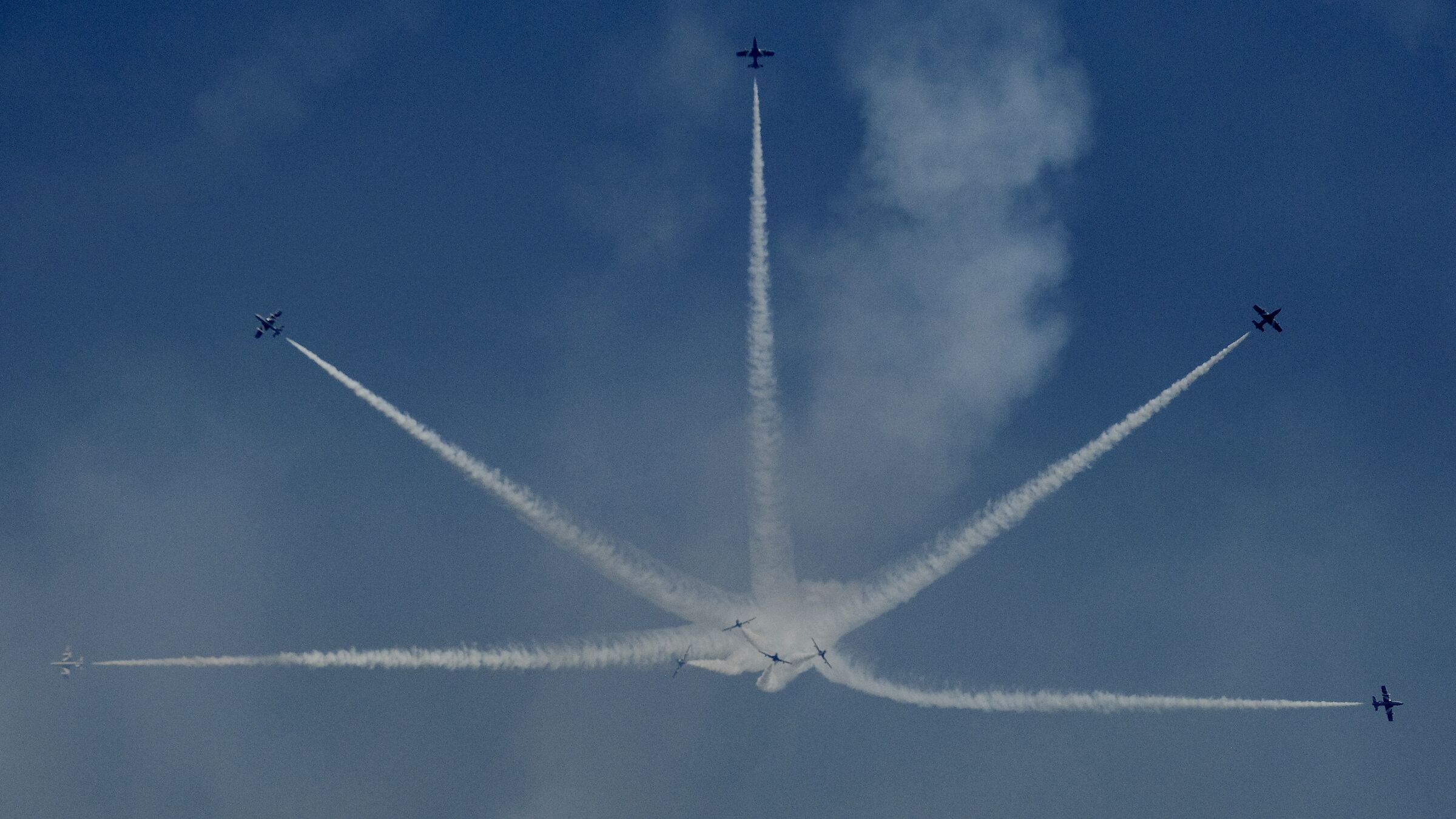 Frecce Tricolori - Apertura
