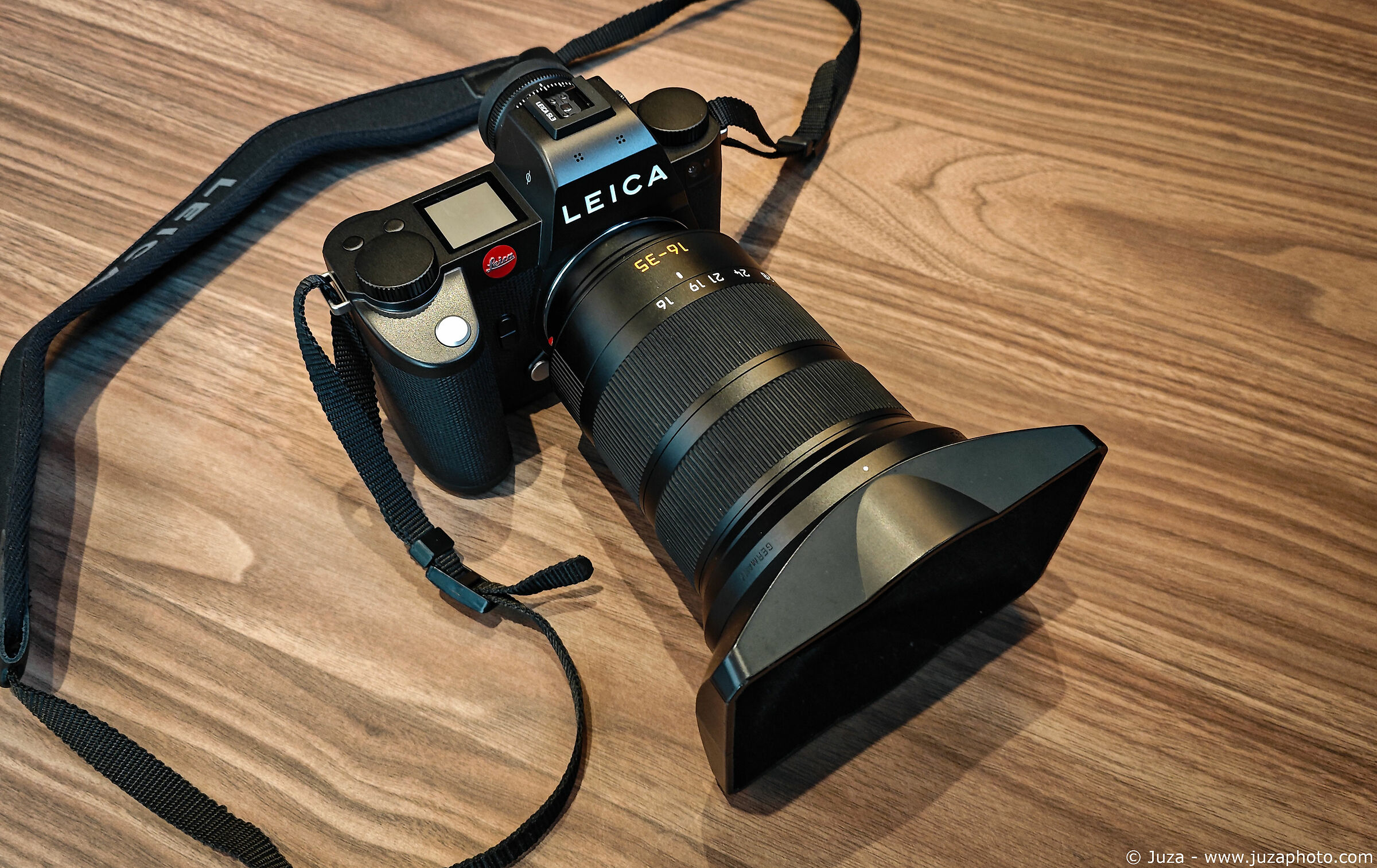 Leica SL3