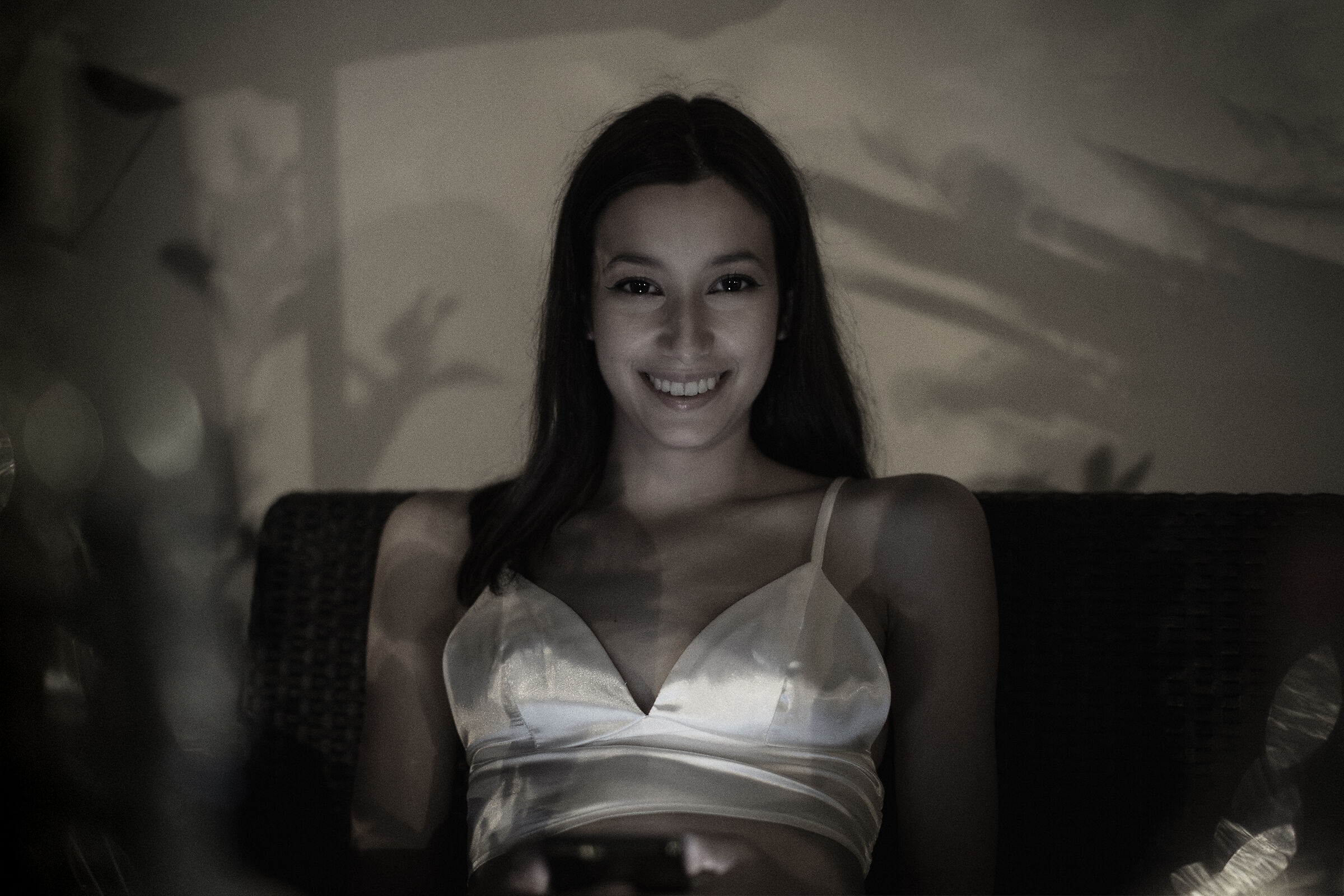 Nella notte occhi che brillano più di perle nere