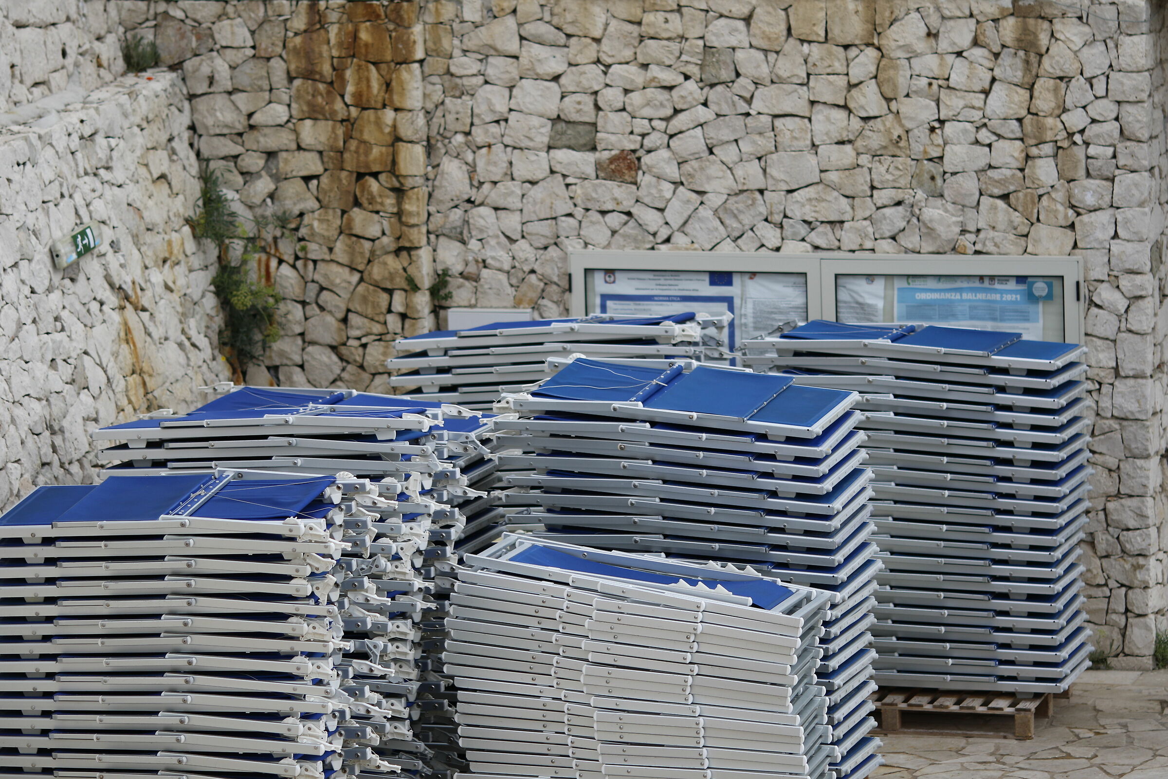 " @ F. 2 ", Crop 216 - Canon 135 F. 2 L uSM, 7 D I...