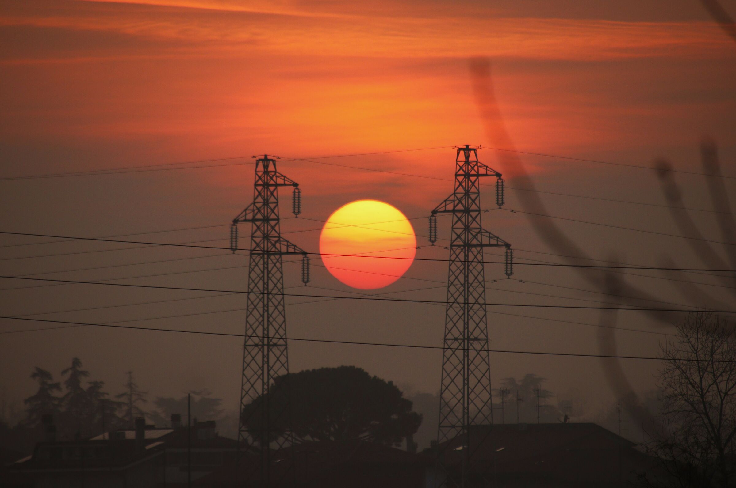 Tralicci al Tramonto