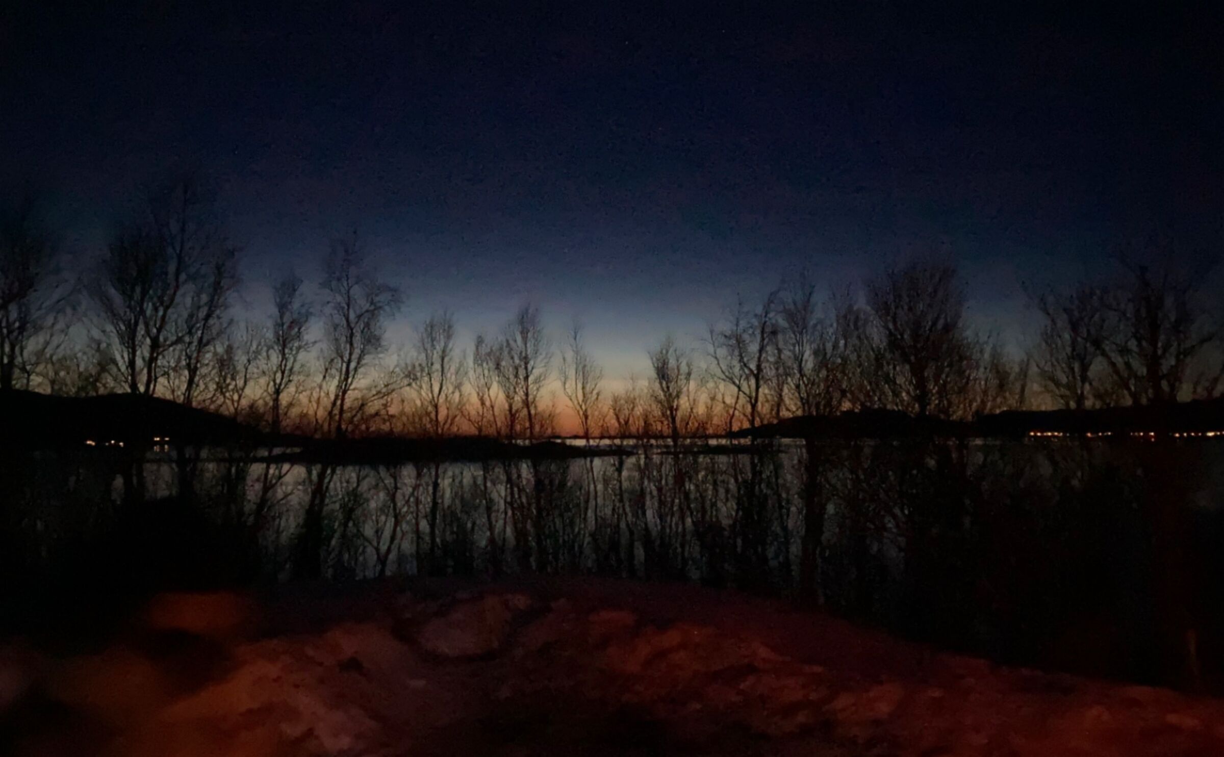 Tramonto nella natura norvegese