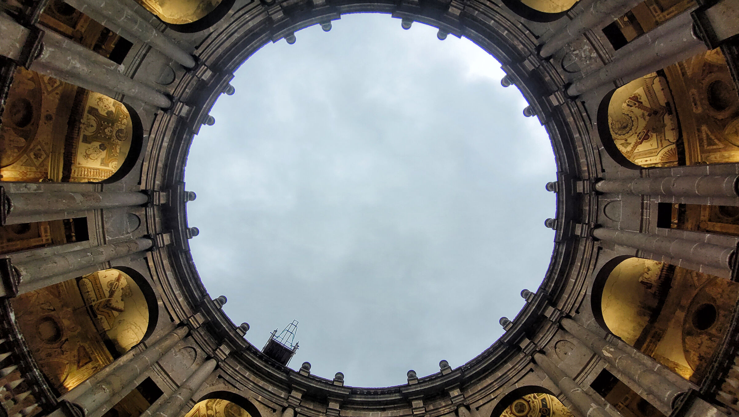 Il cielo nel palazzo