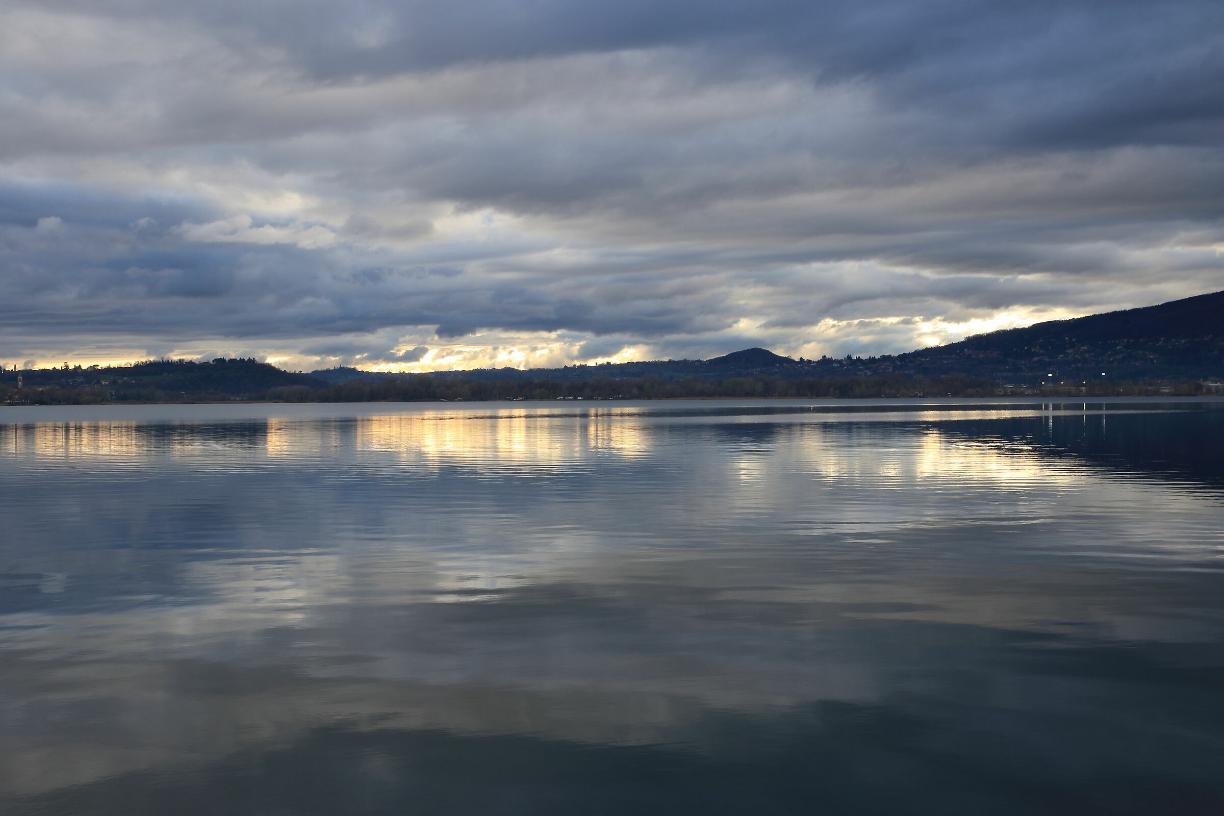 Il lago di sera - serata sul lago
