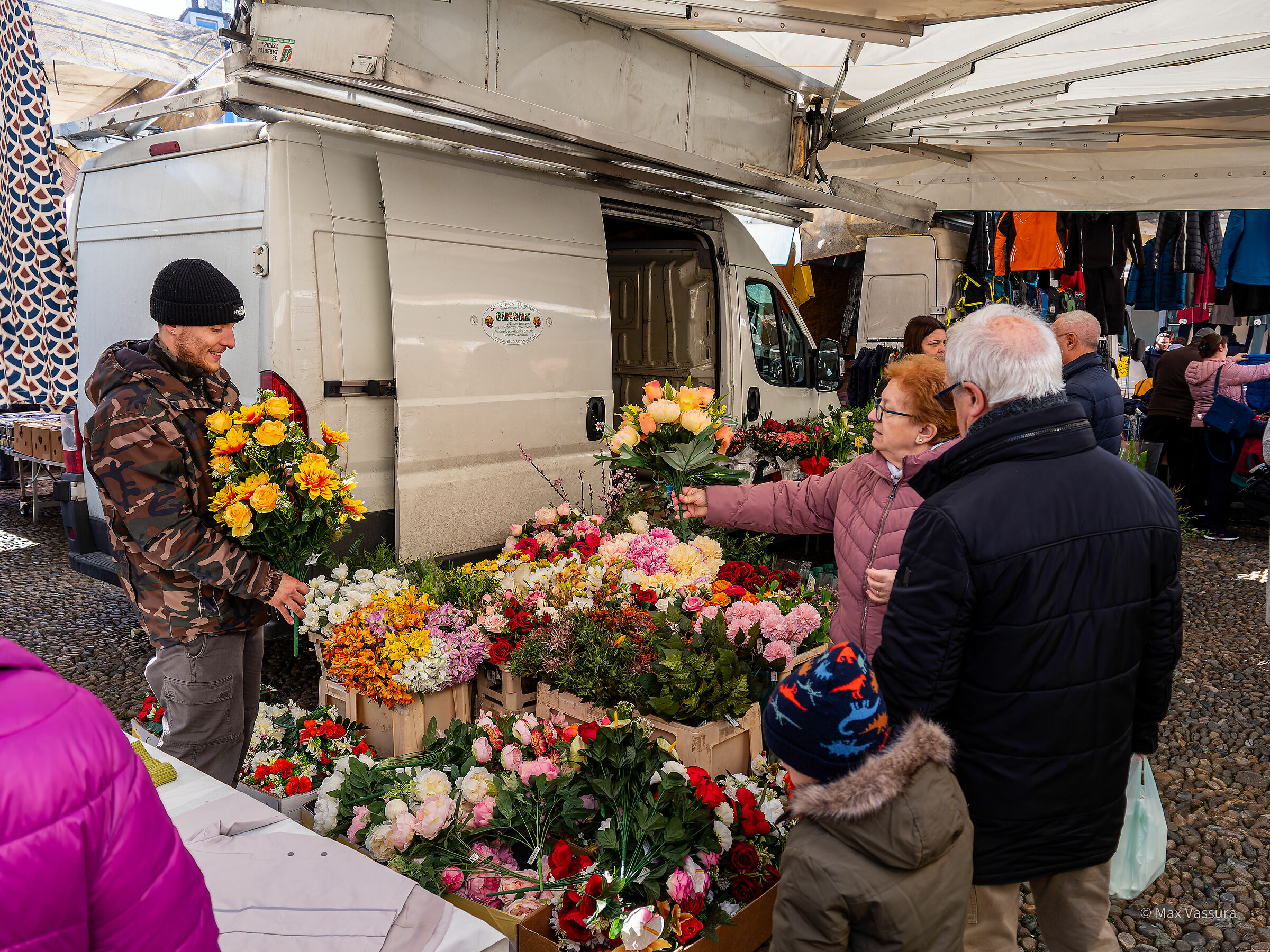 se tu dai un fiore a me poi io do un fiore a teeeeee