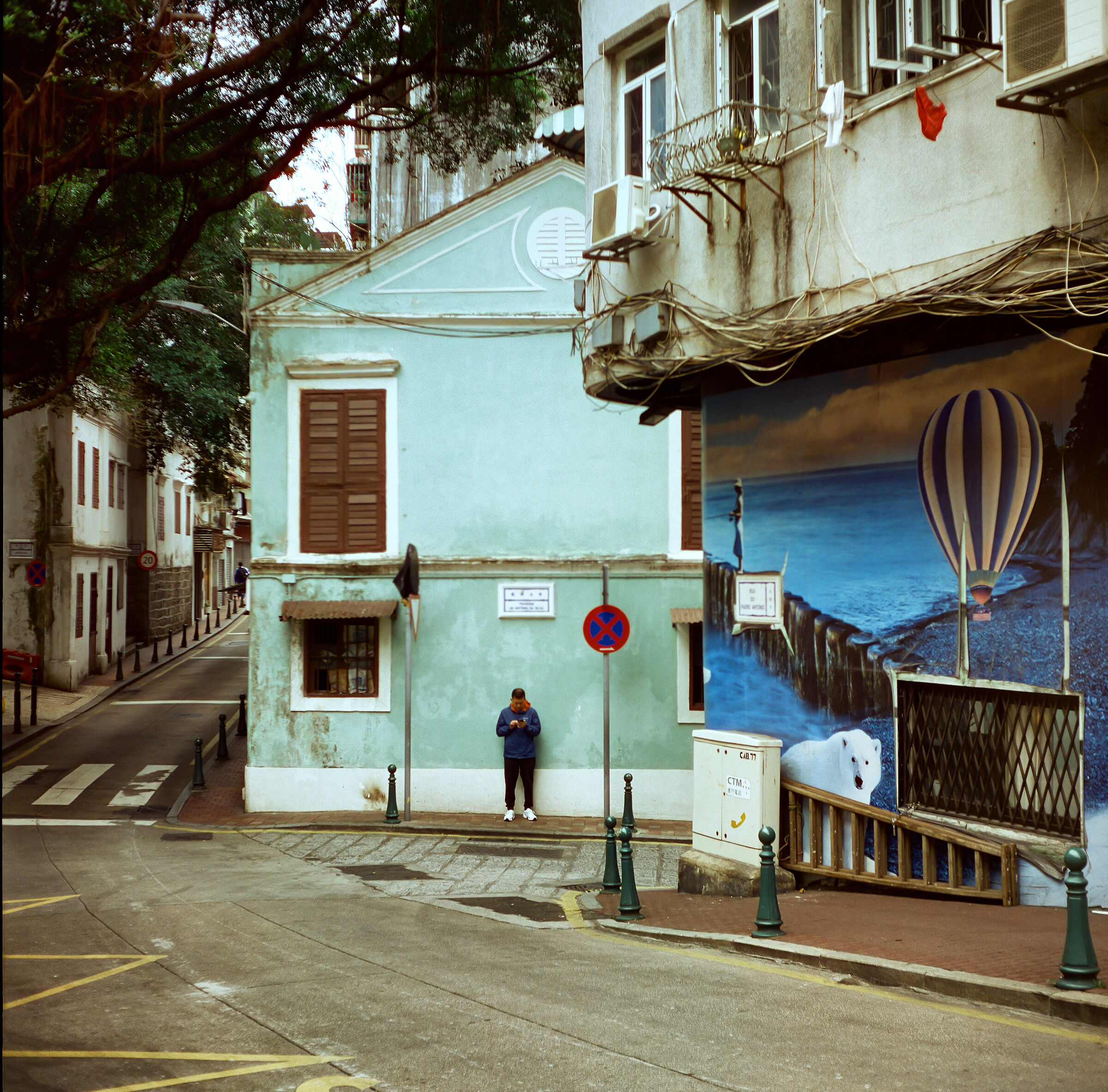 Nei pressi della Casa del Mandarino.