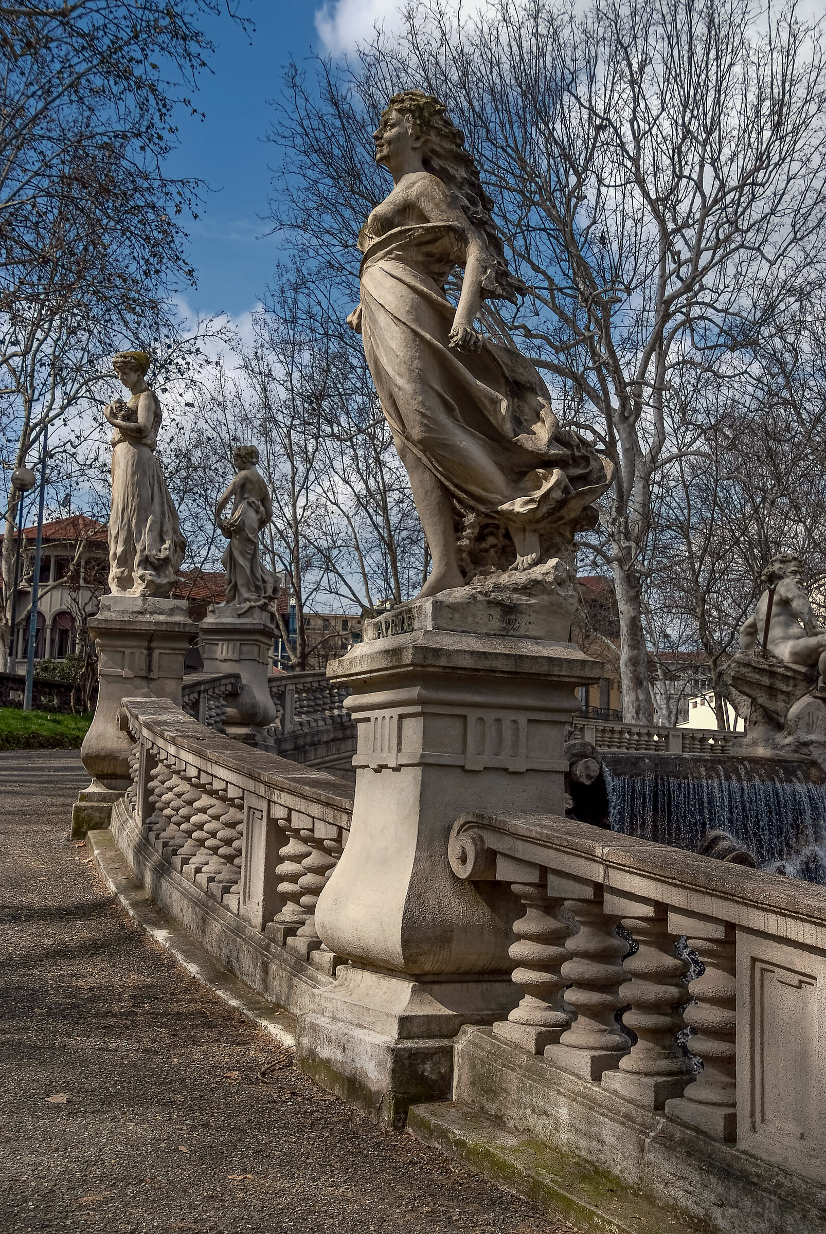 Fontana dei Mesi " Aprile " - Torino