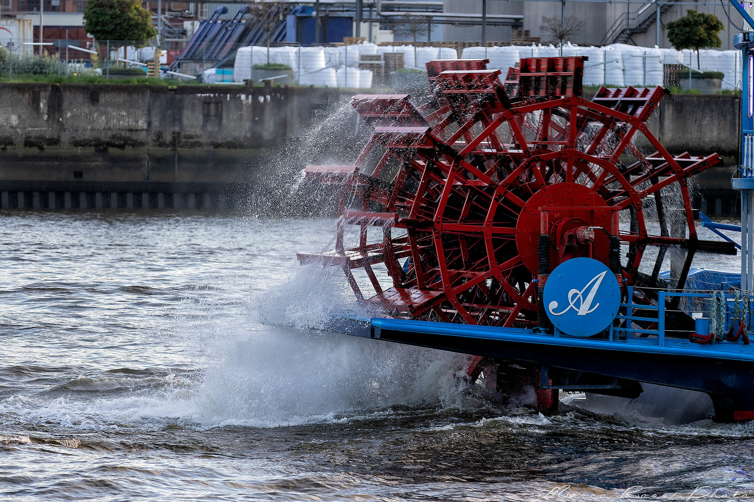 Turning of blades