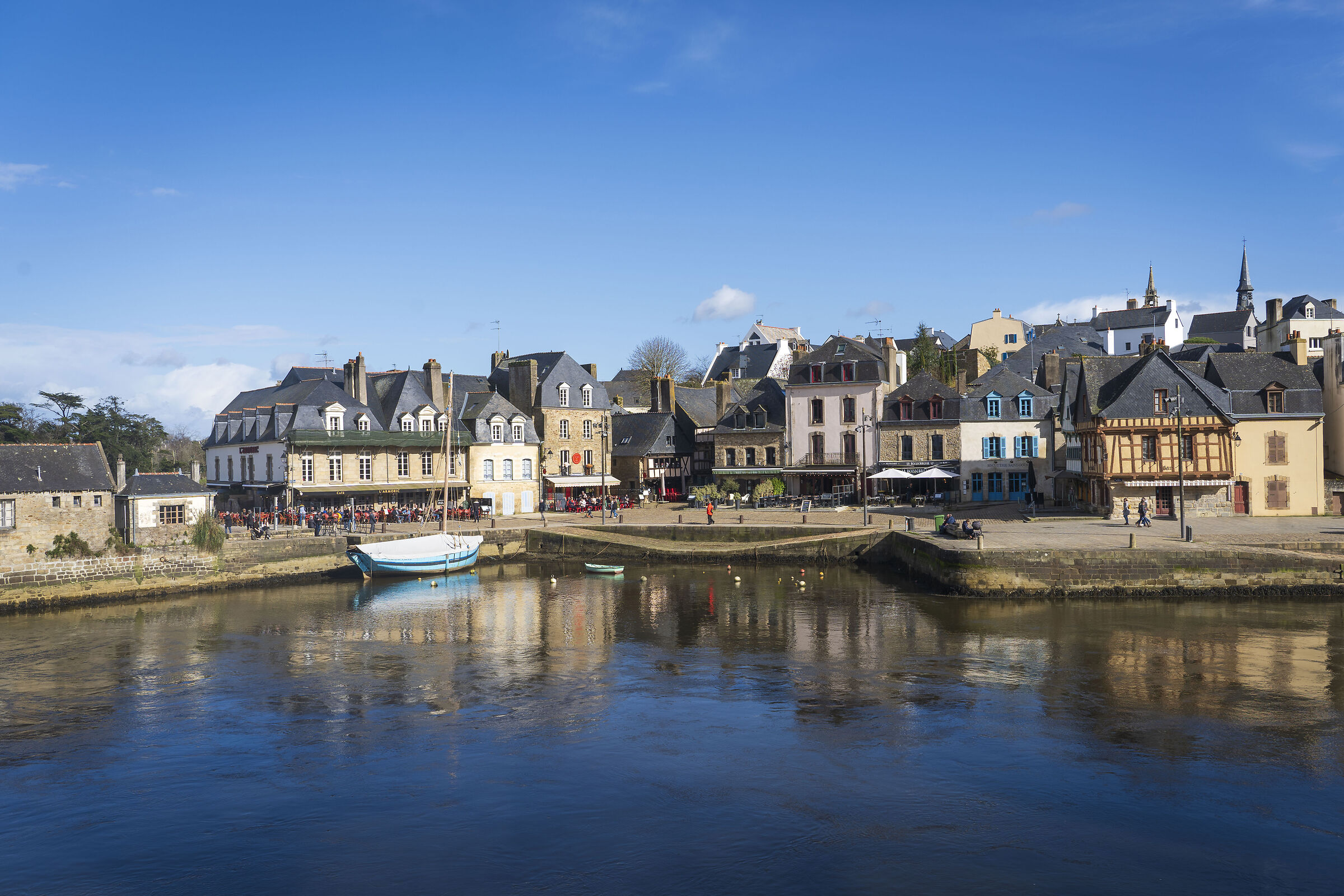 Auray