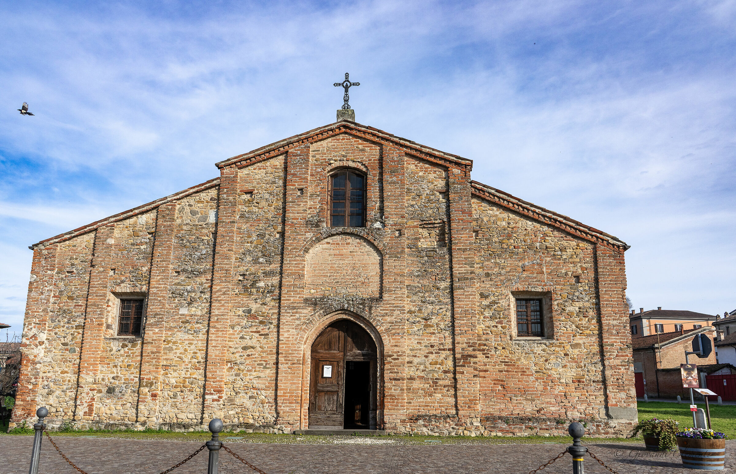 Romanesque Parish Church of San Pietro Volpedo (AL)