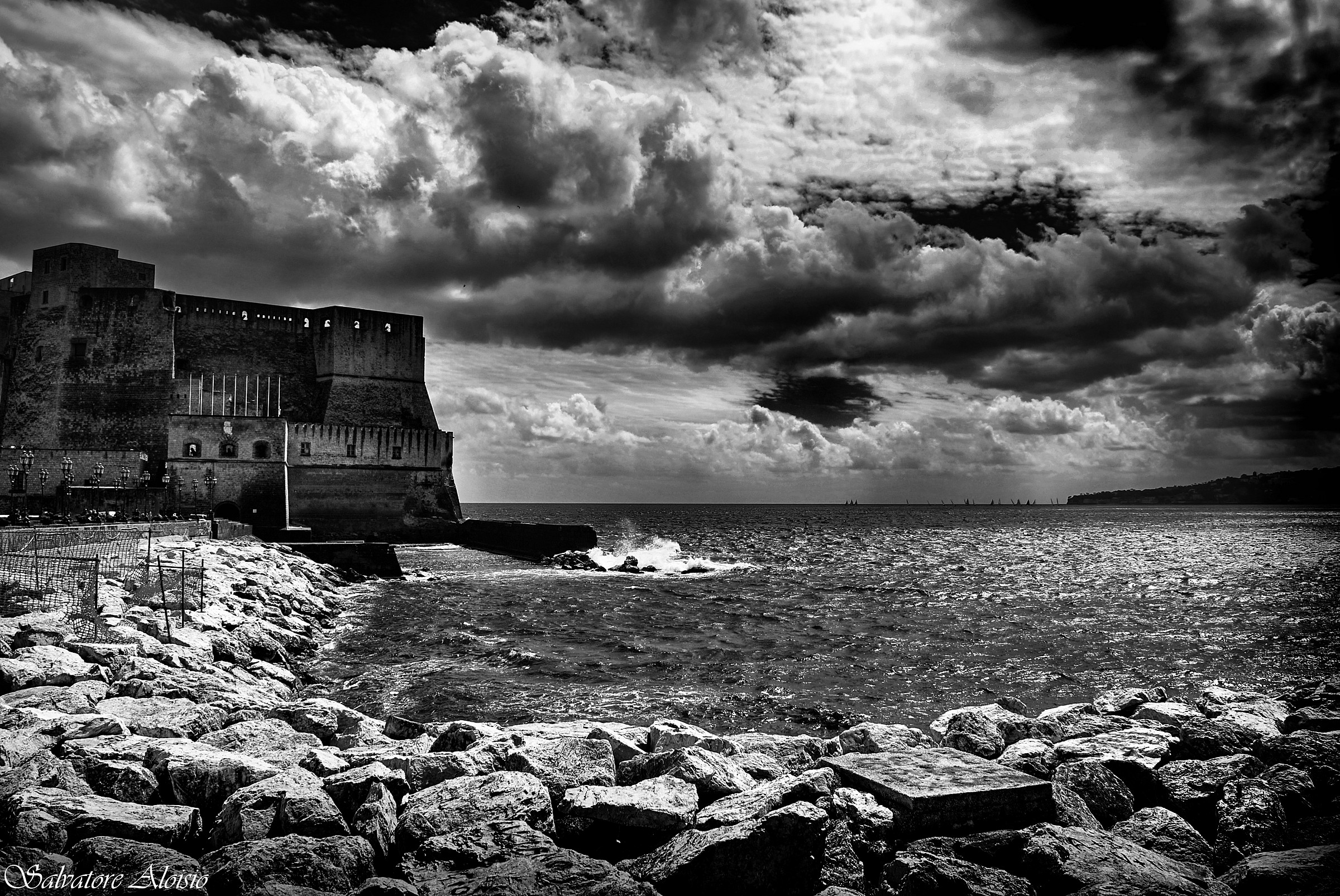 castel dell ovo.
