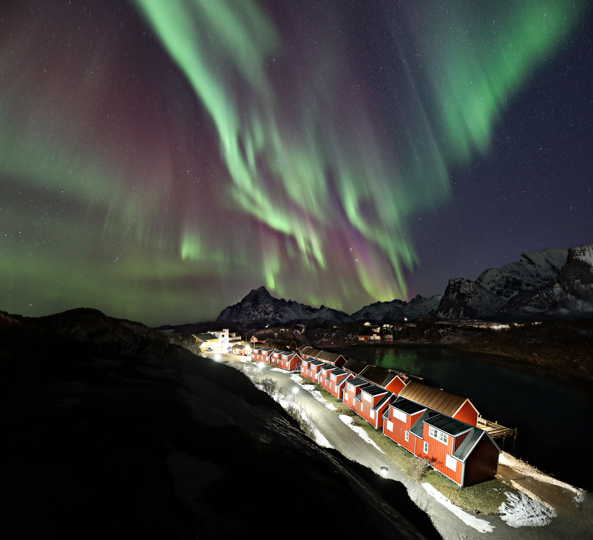 Aurora boreale su Nyvågar