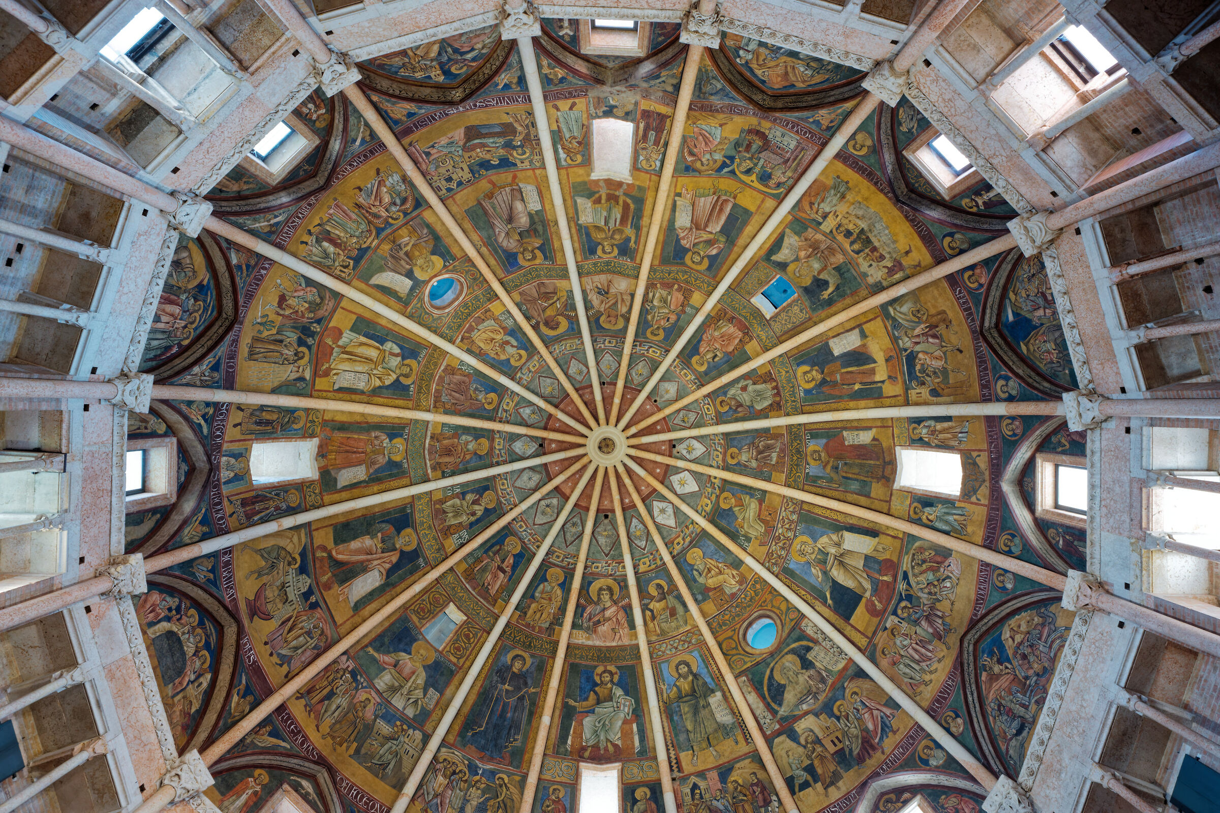 Cupola del battistero di Parma