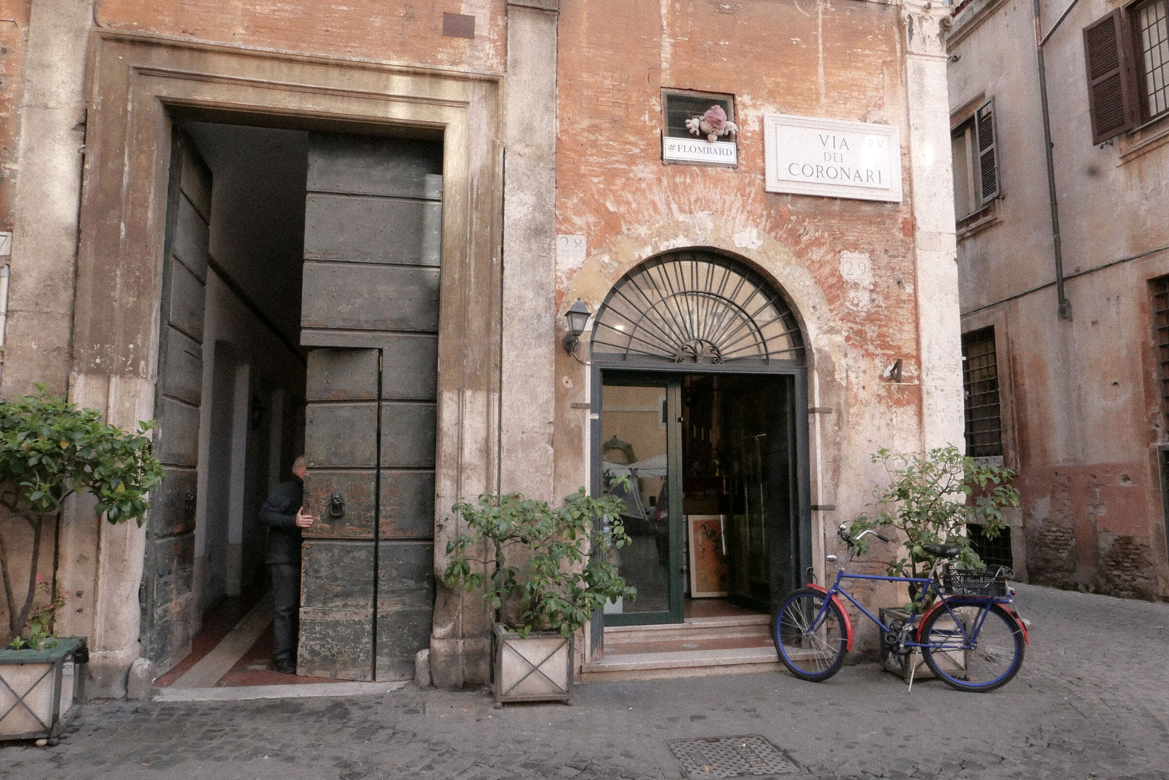 Roma,via dei Coronari