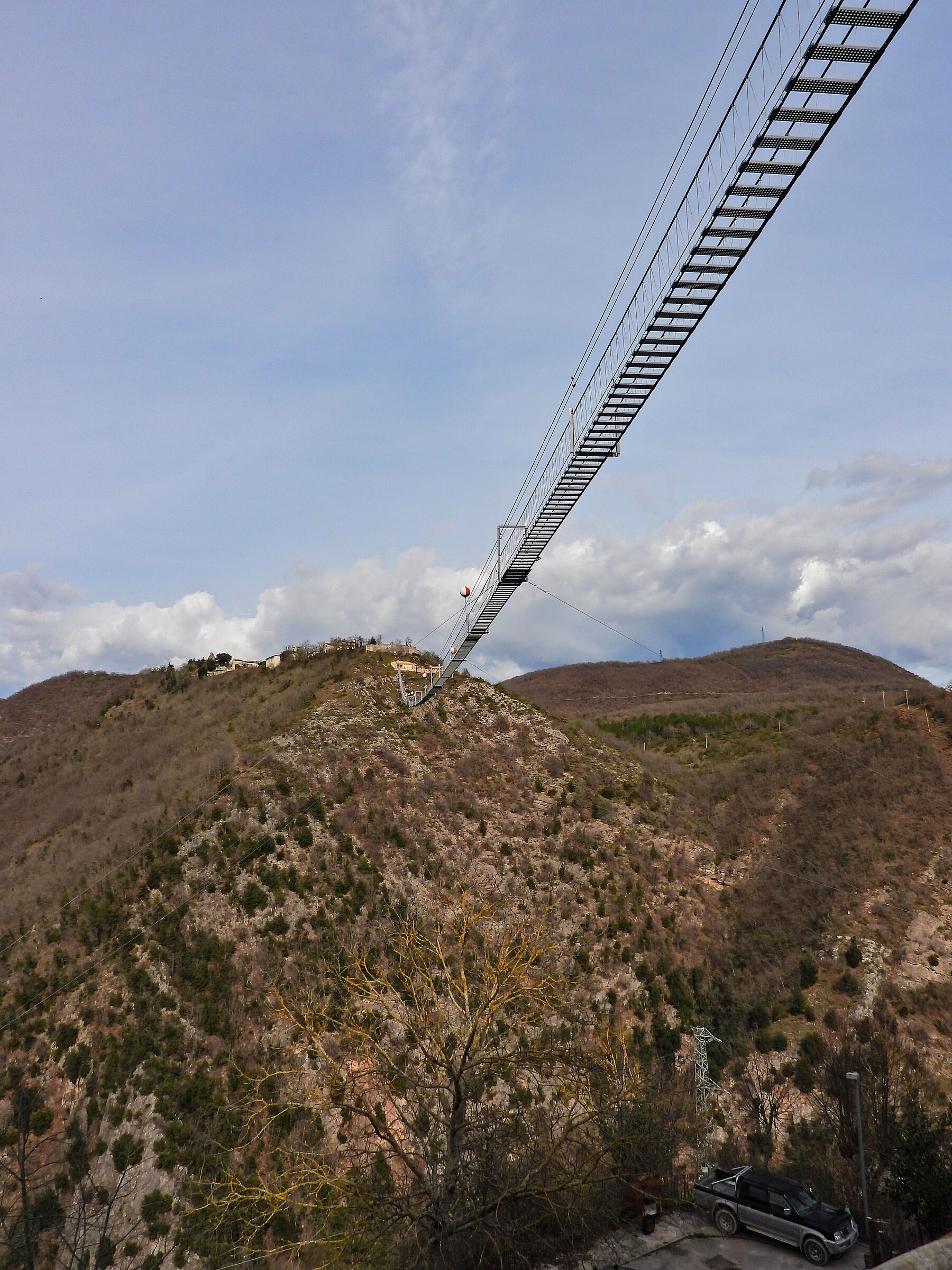 Sellano(PG)  Ponte tibetano