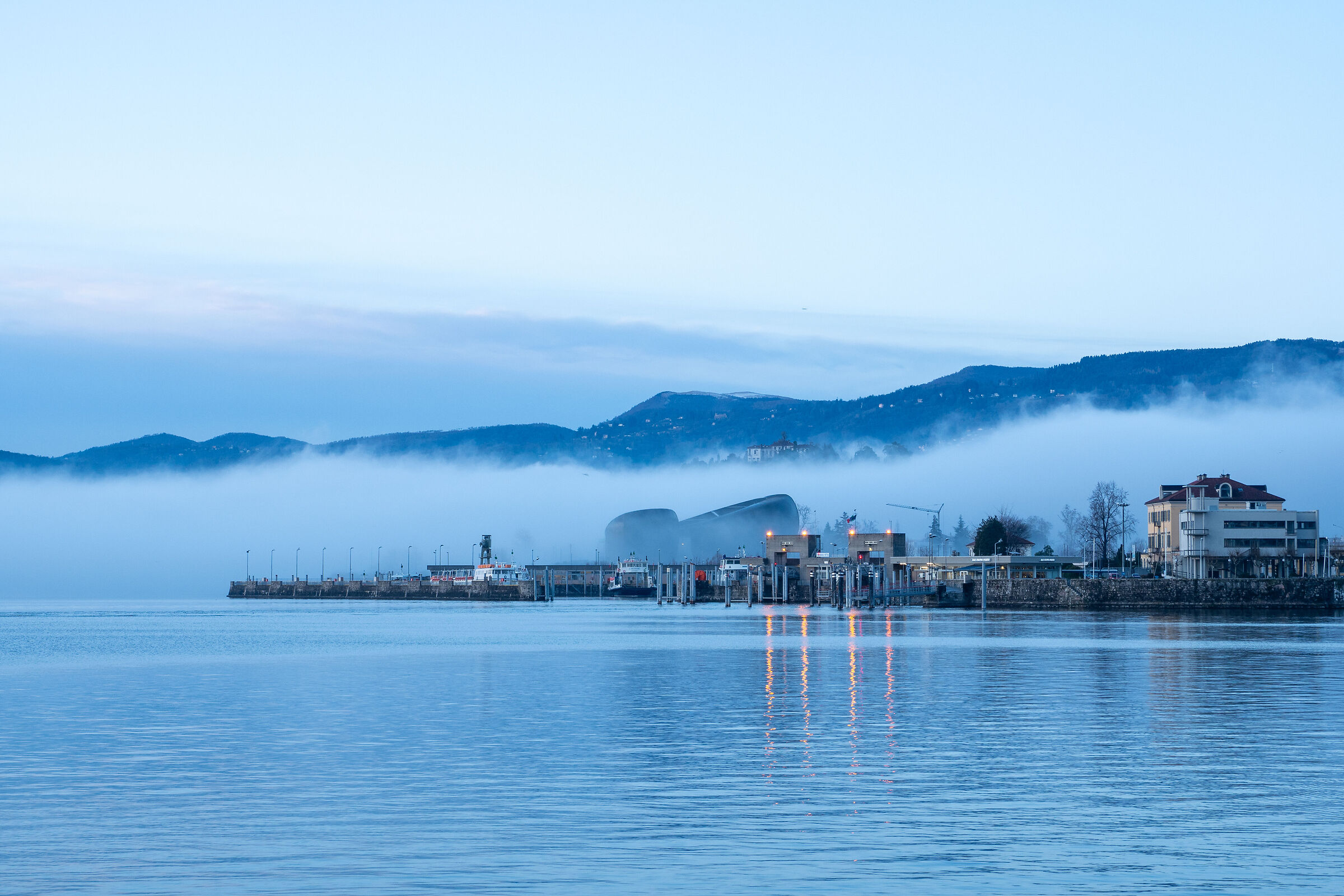Fog on the lake