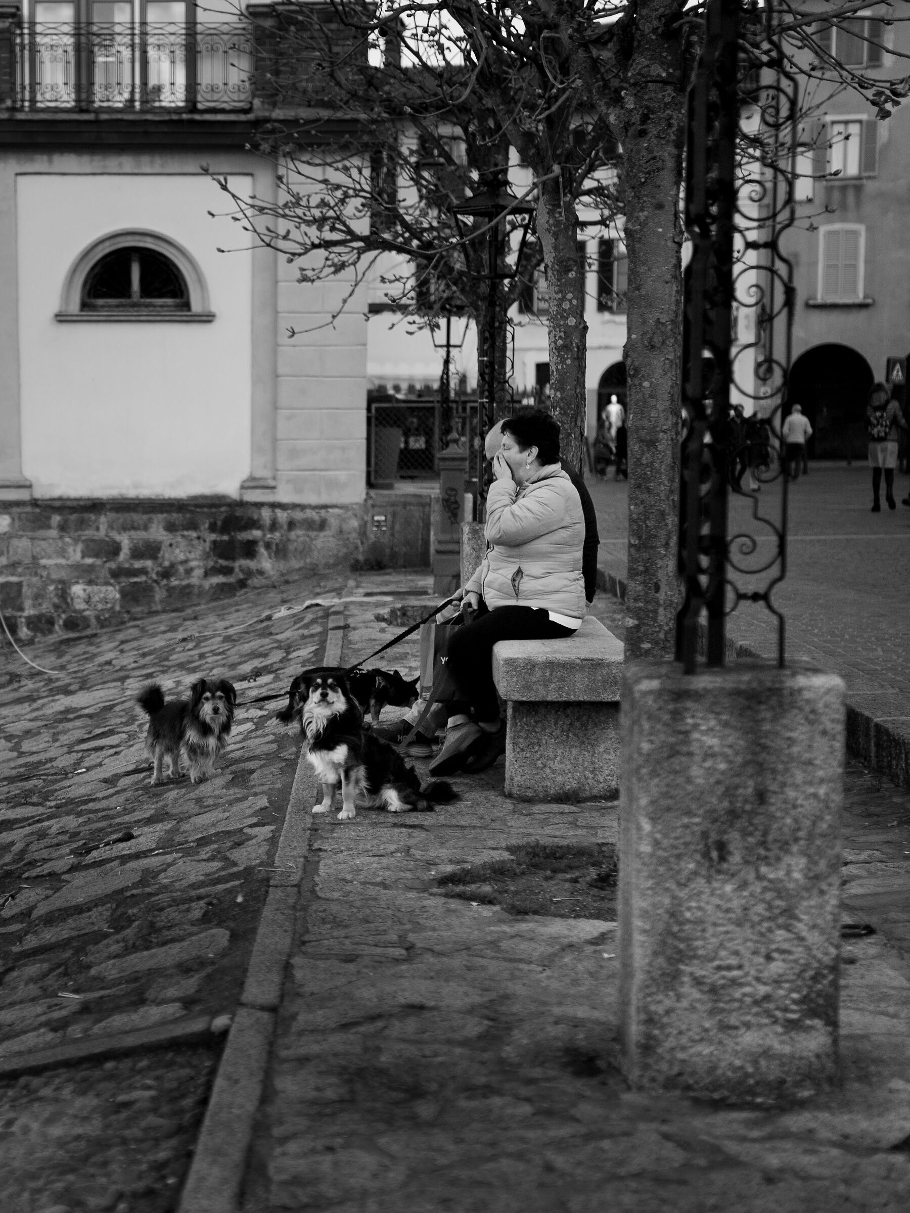 meno male che lui è attento