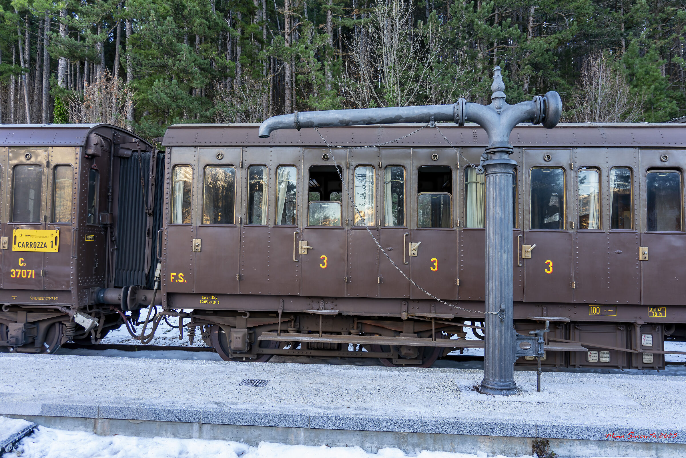 Carrozza 100 porte (ferrovia dei parchi Abruzzo)