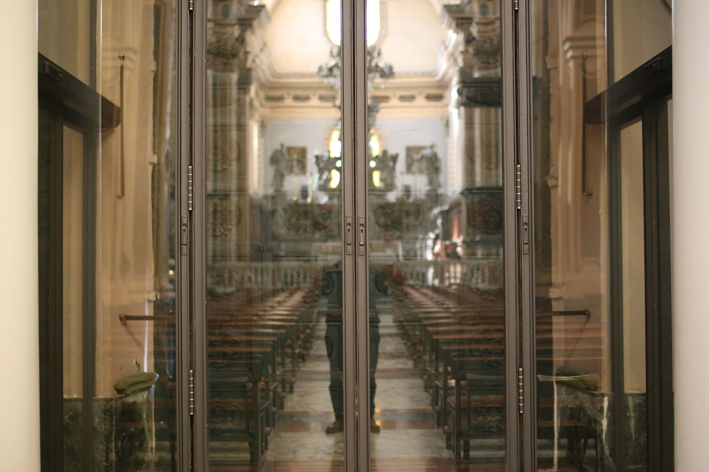 @ F. 1.8," ISO 6 Mila 400 "Milvus 50, 1.4 - Canon ...