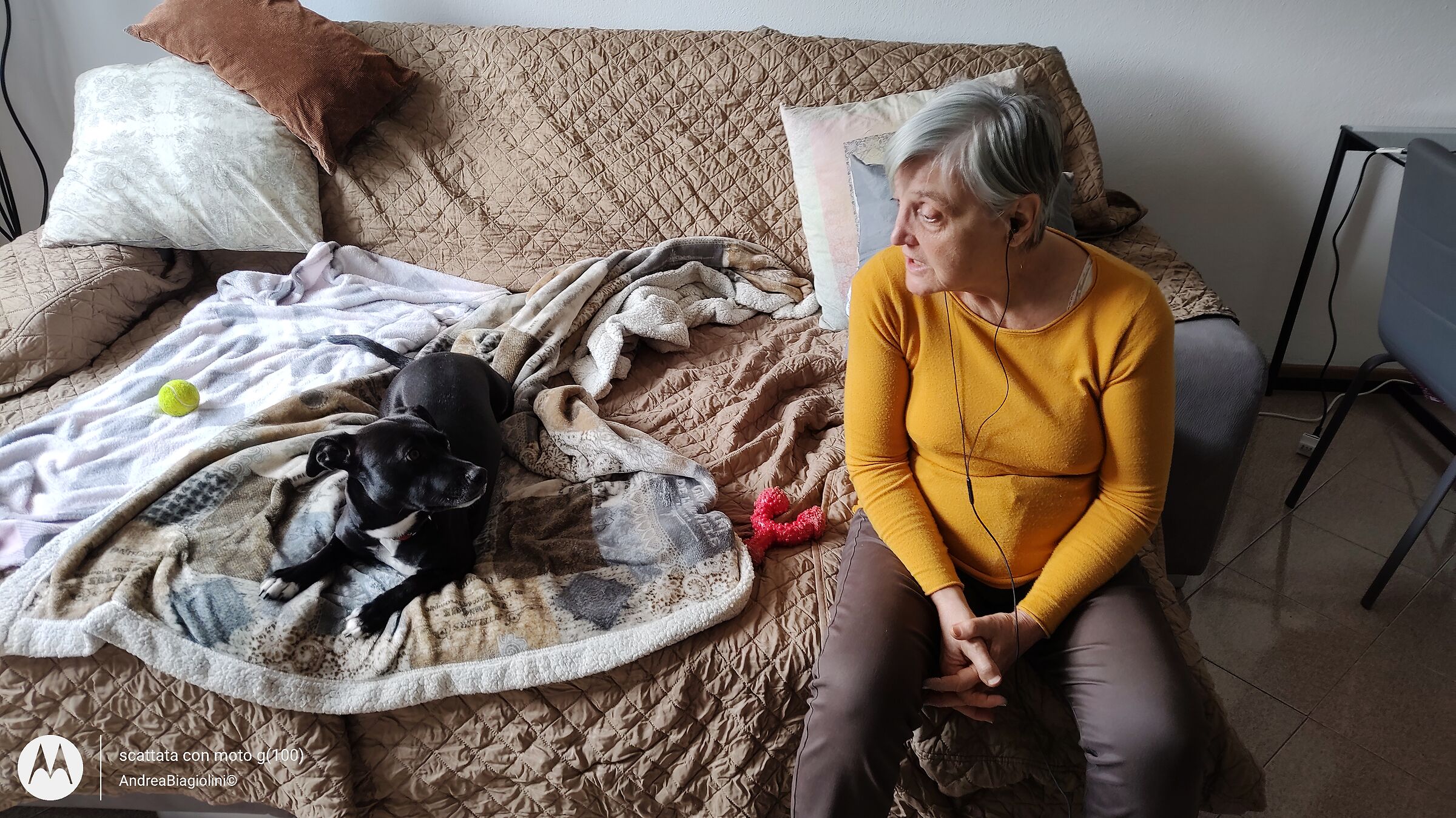 Ma ti interessa cosa dico alla mia amica ?!?