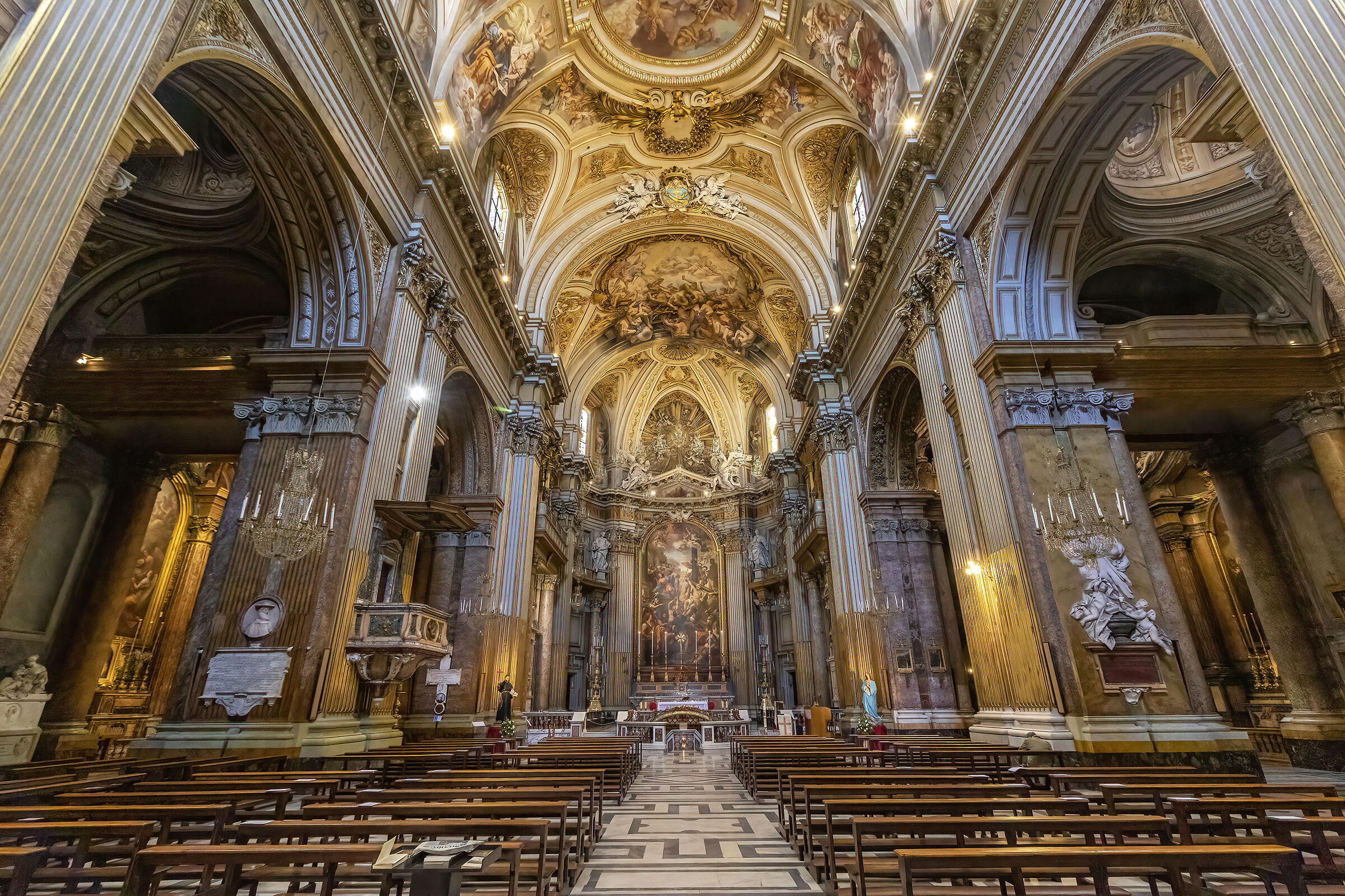 Basilica dei Santi XII Apostoli (23 foto)