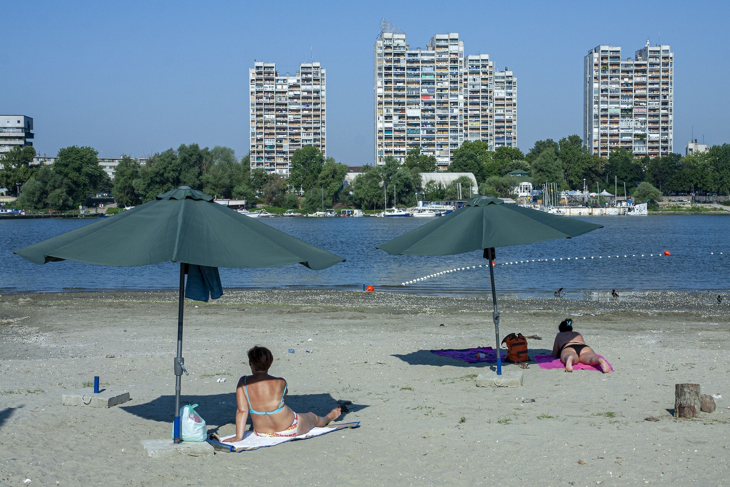 Relax on the Great War Island