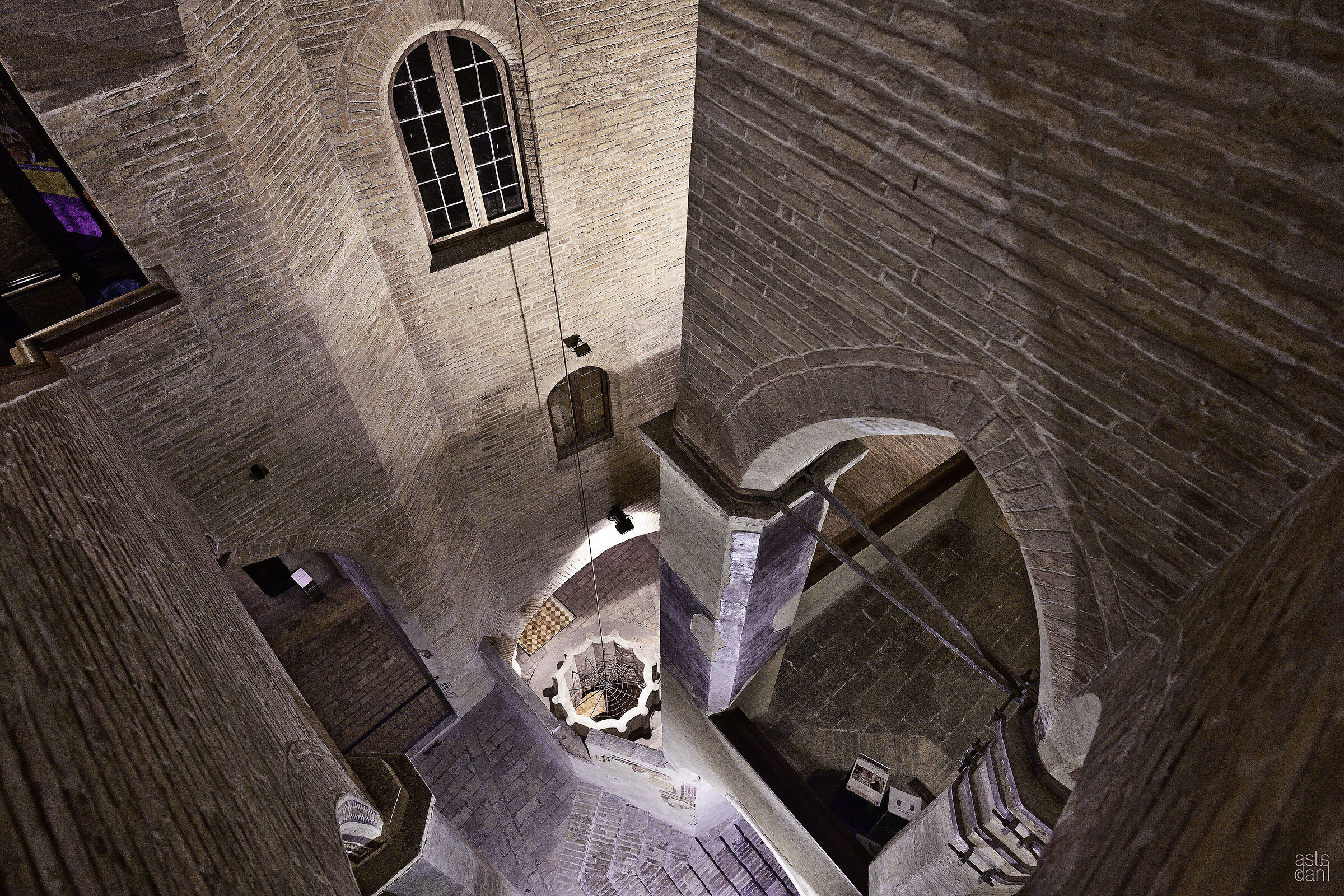 Escher in the middle of Italy