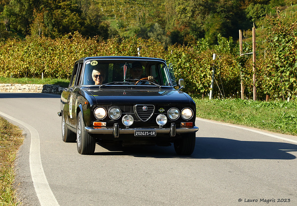 Alfa Romeo 2000 berlina (1973)