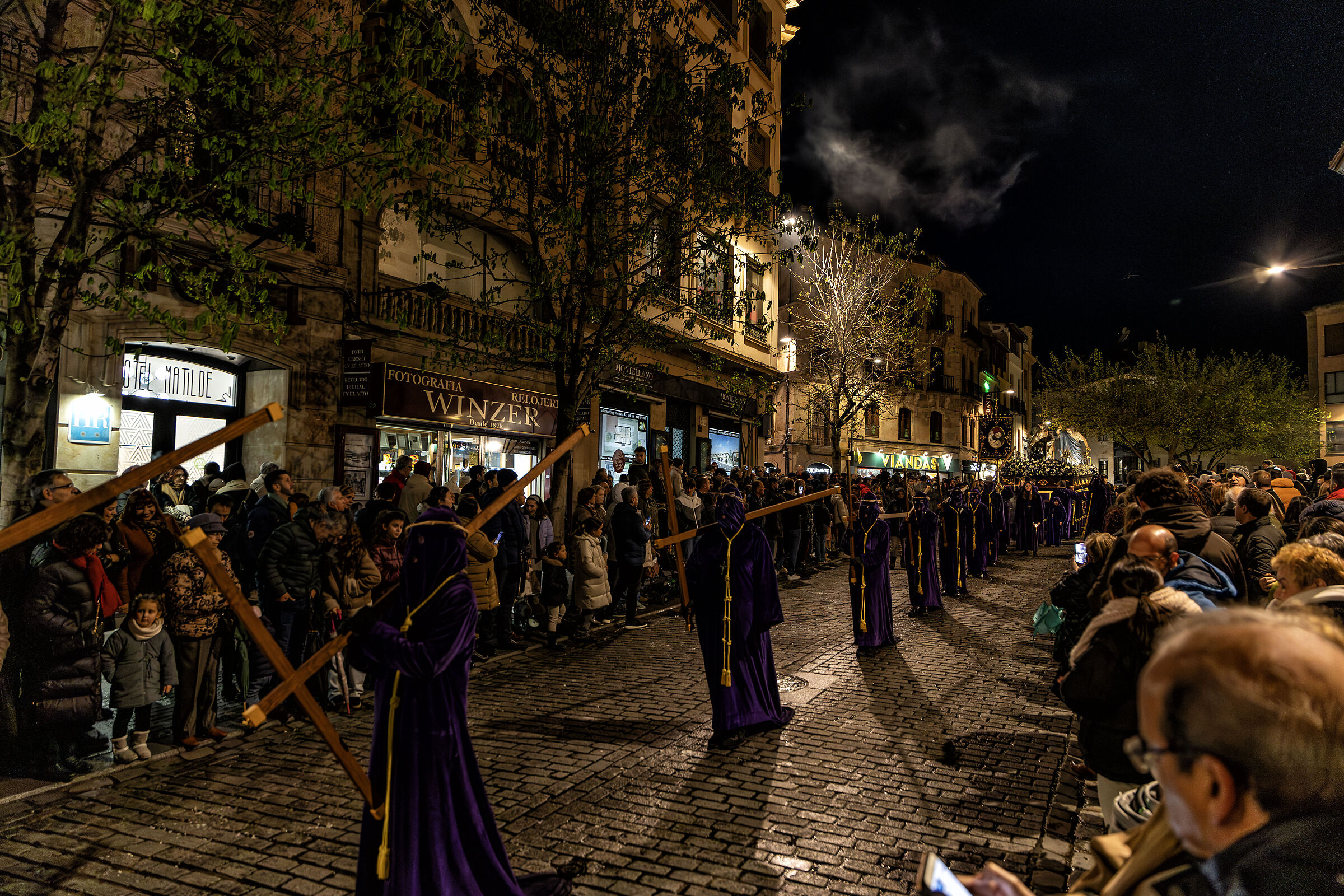 PROCESIÓN JESÚS NAZARENO Y SANTO ENTIERRO (SAL...