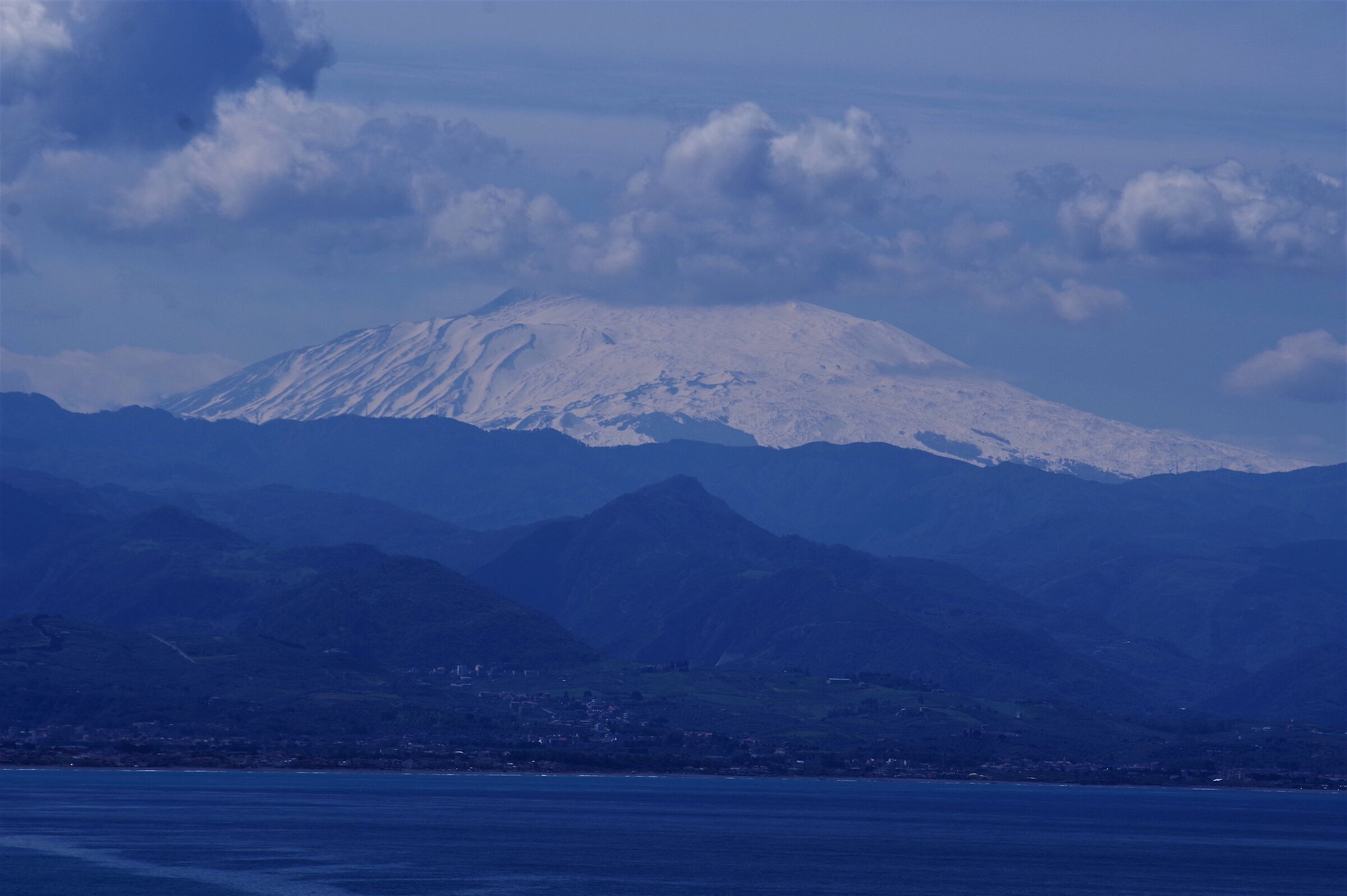 L'Etna visto da Capo Milazzo (ME)