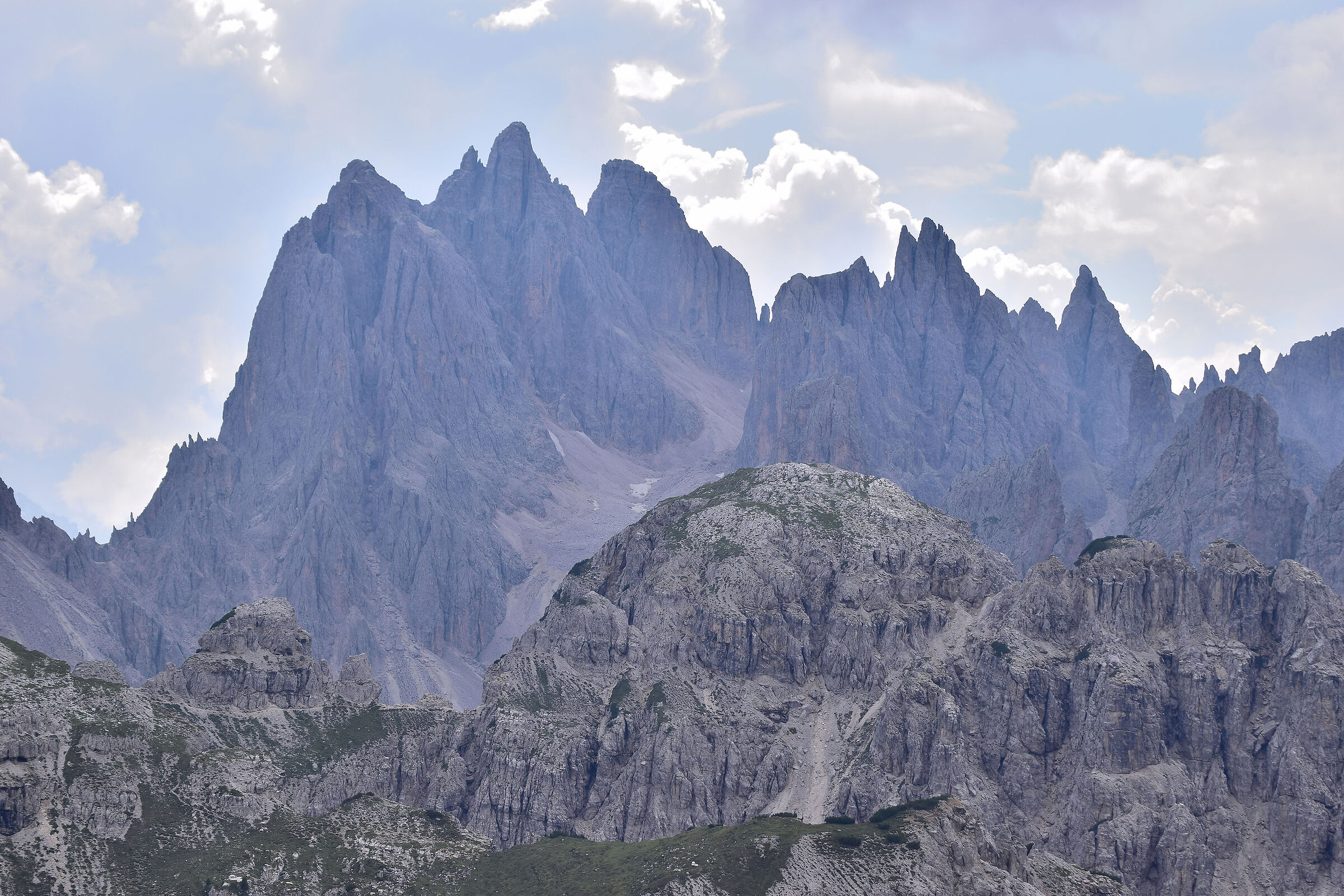 Sulla strada tra il lago di Misurina e le Tre Cime