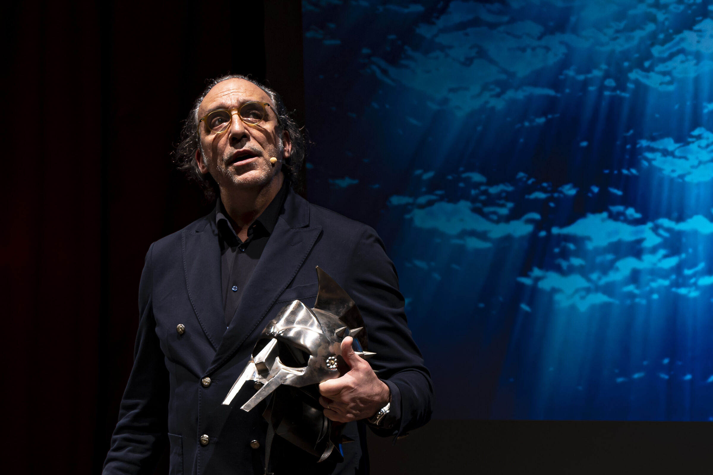 a teatro con Luca Ward