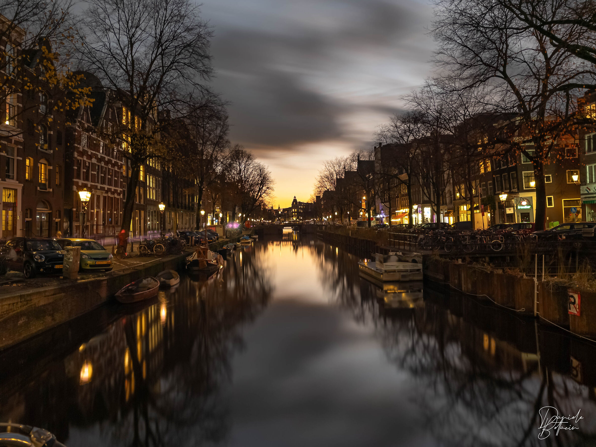 Amsterdam Canals, De Wallen