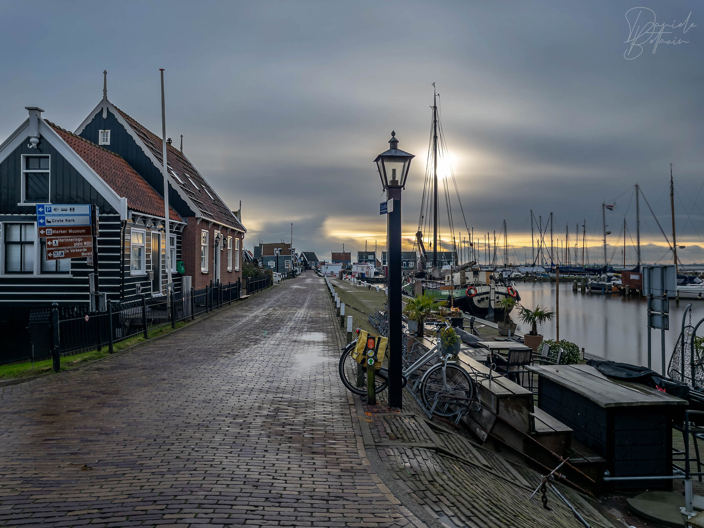 Marken