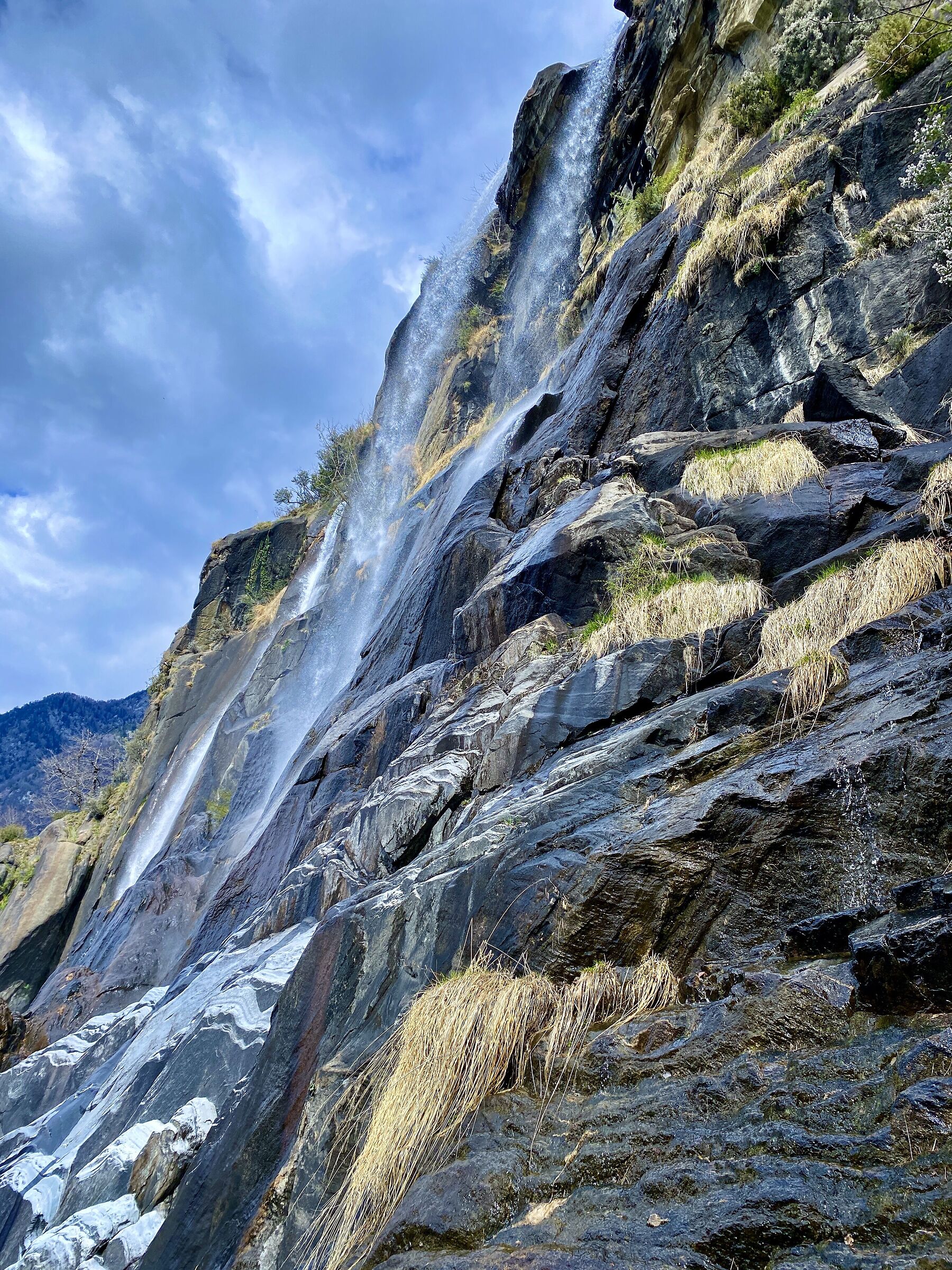 Acquafraggia waterfall