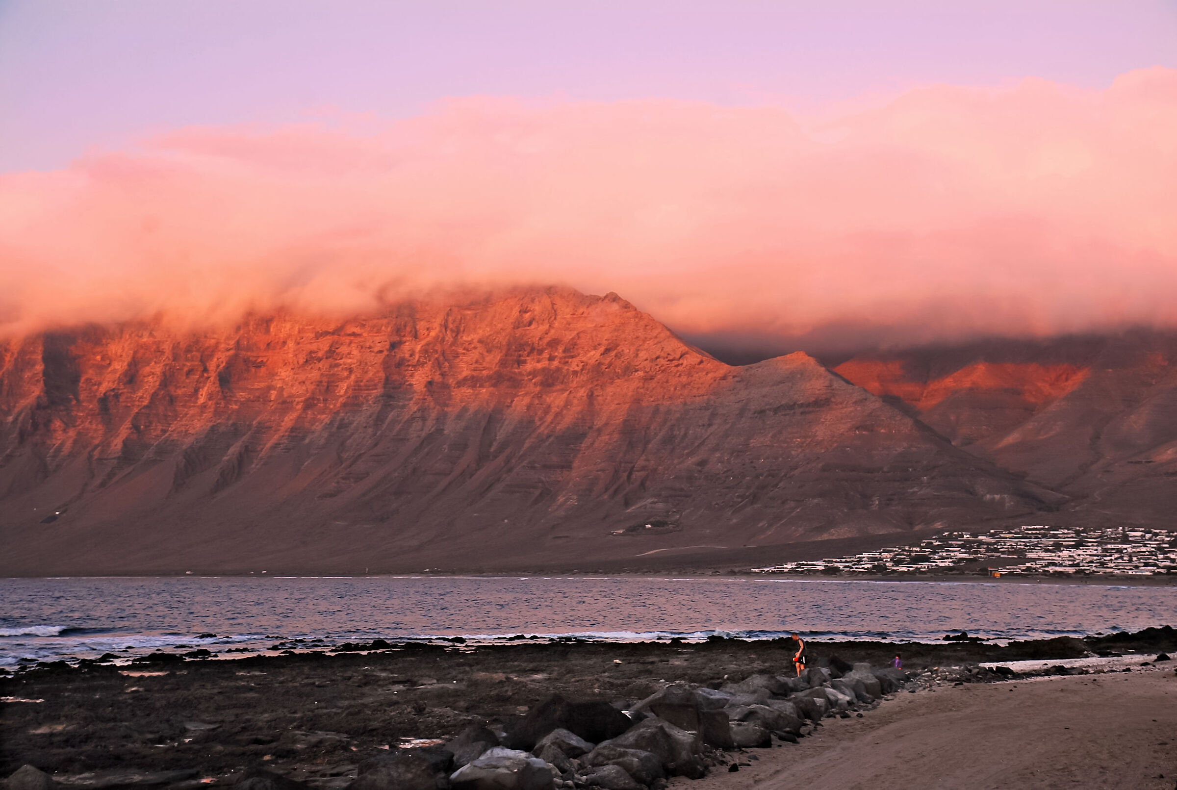 Famara