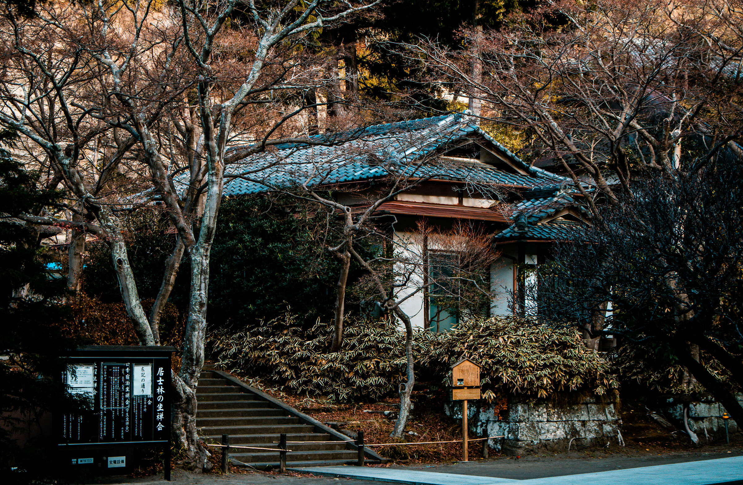 An external structure of Engaku-ji Temple