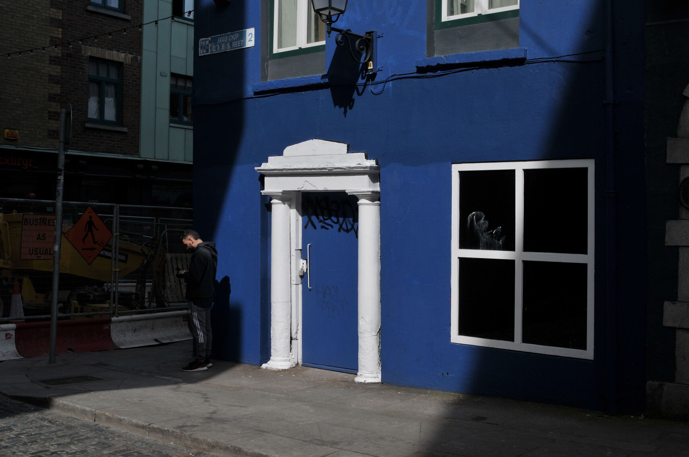Filtering lights in Dublin city centre.