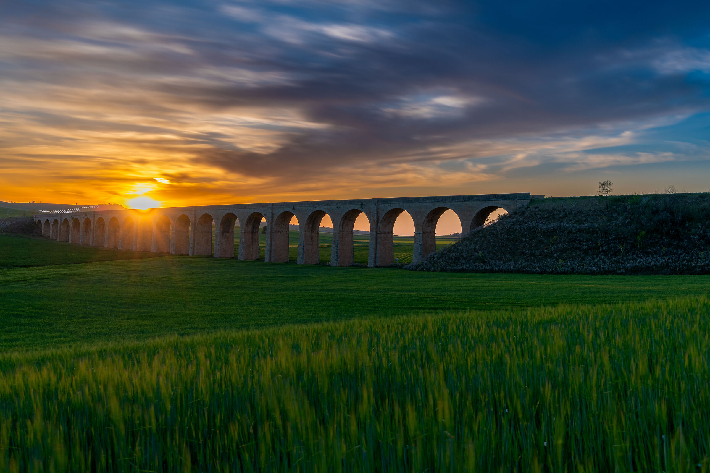Sunset at the 21 Arches Bridge