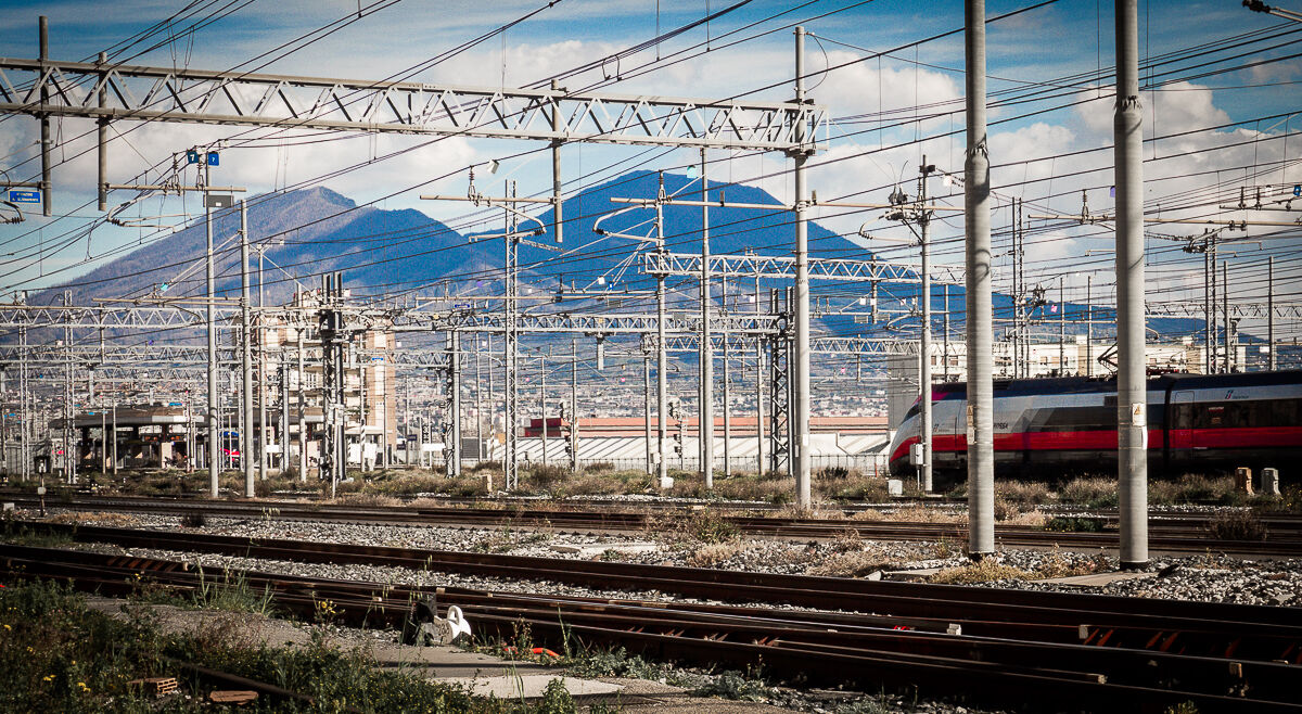 Departure arrow - Cabin ACEI Napoli C.le