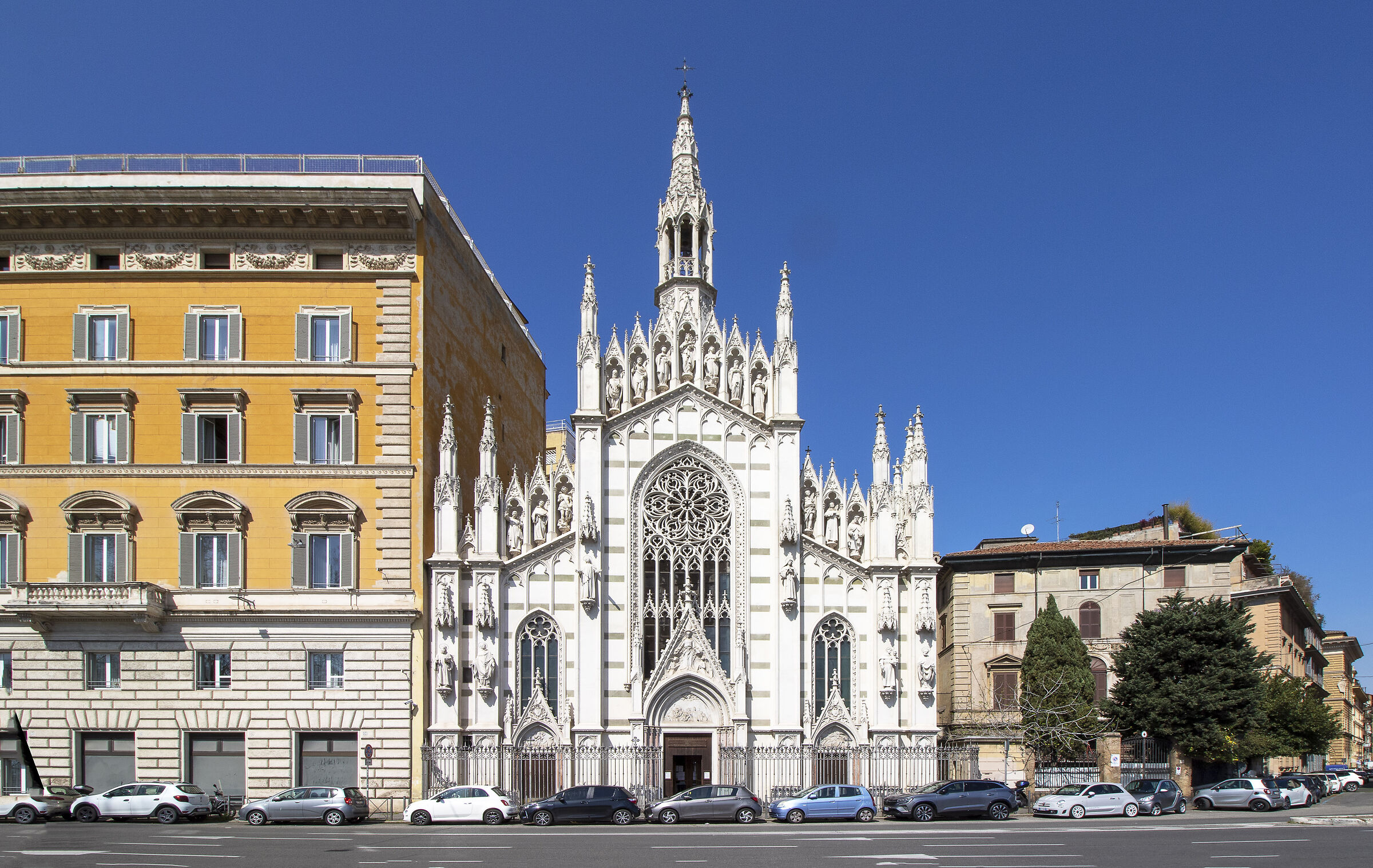 Chiesa del Sacro Cuore del Suffragio (31 foto)