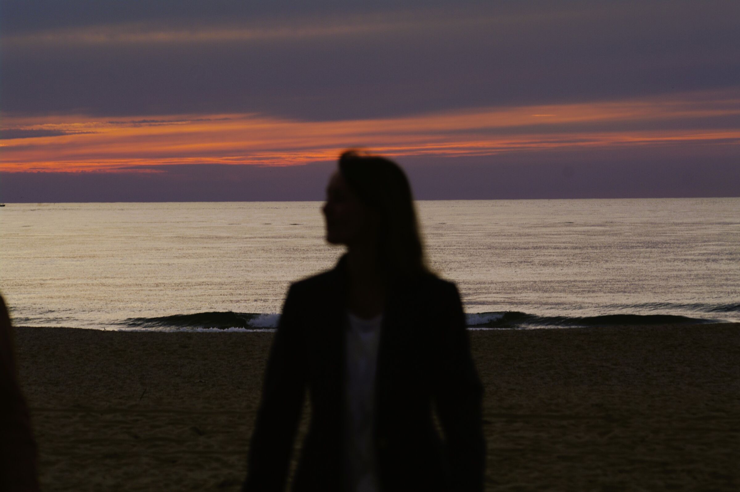 Controluce al tramonto sul mare del nord (de Haag)