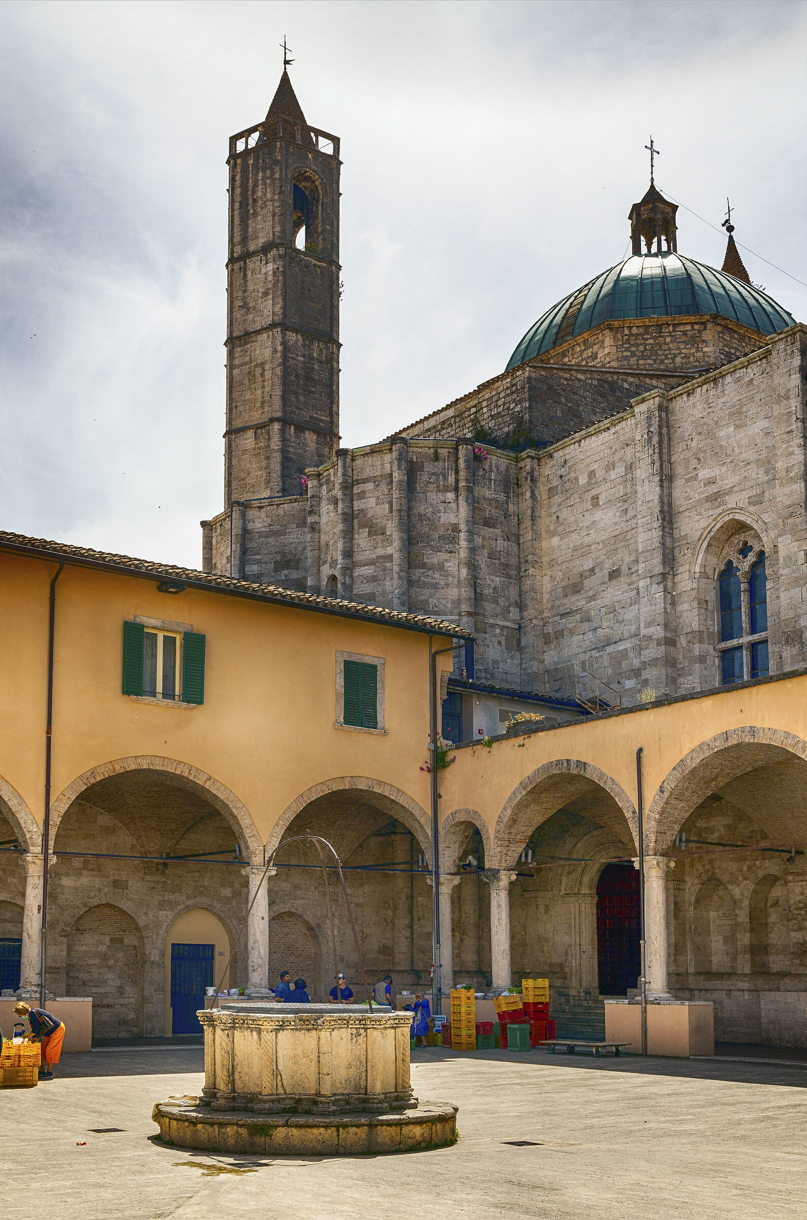 Cartoline da Ascoli Piceno... (24 foto)